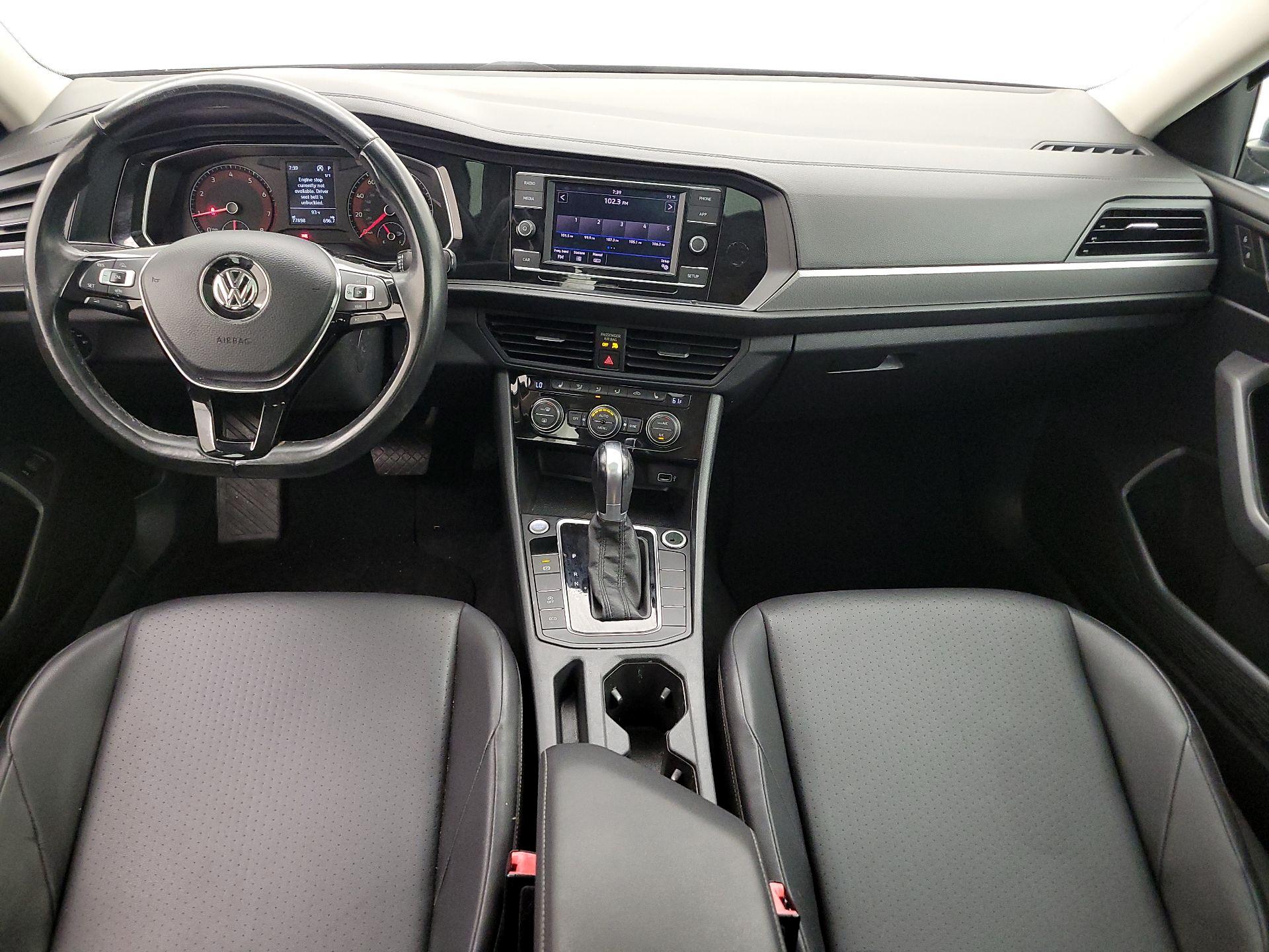 Thumbnail: 2019 Volkswagen Jetta - 9