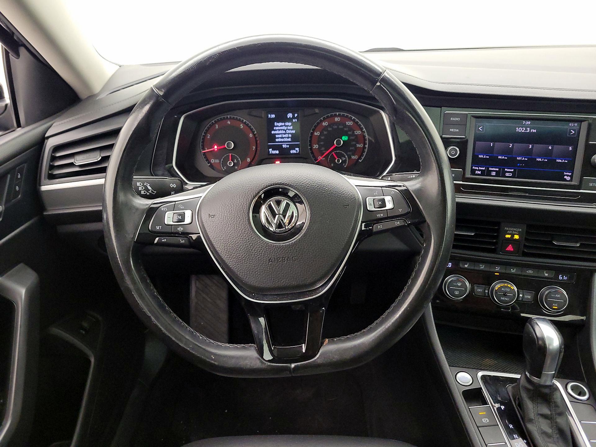 Thumbnail: 2019 Volkswagen Jetta - 10