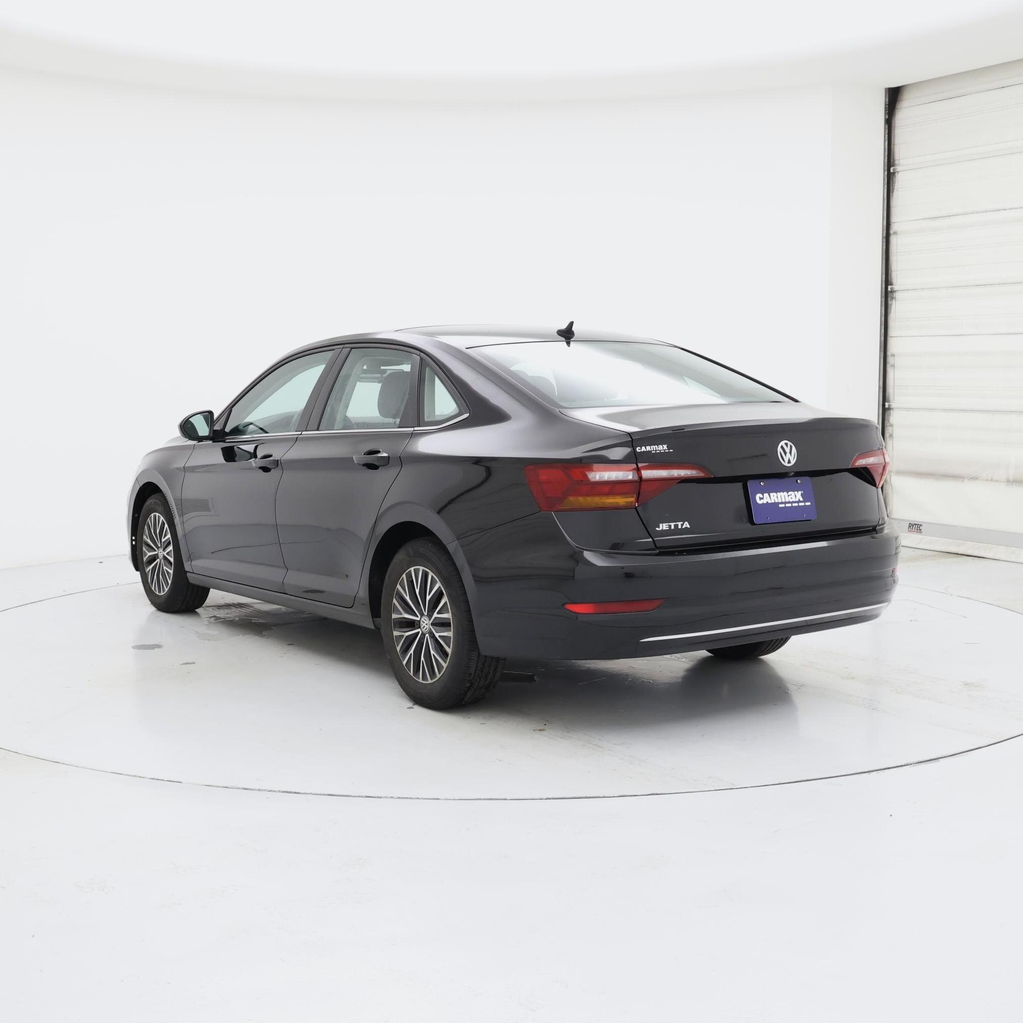 Thumbnail: 2019 Volkswagen Jetta - 2