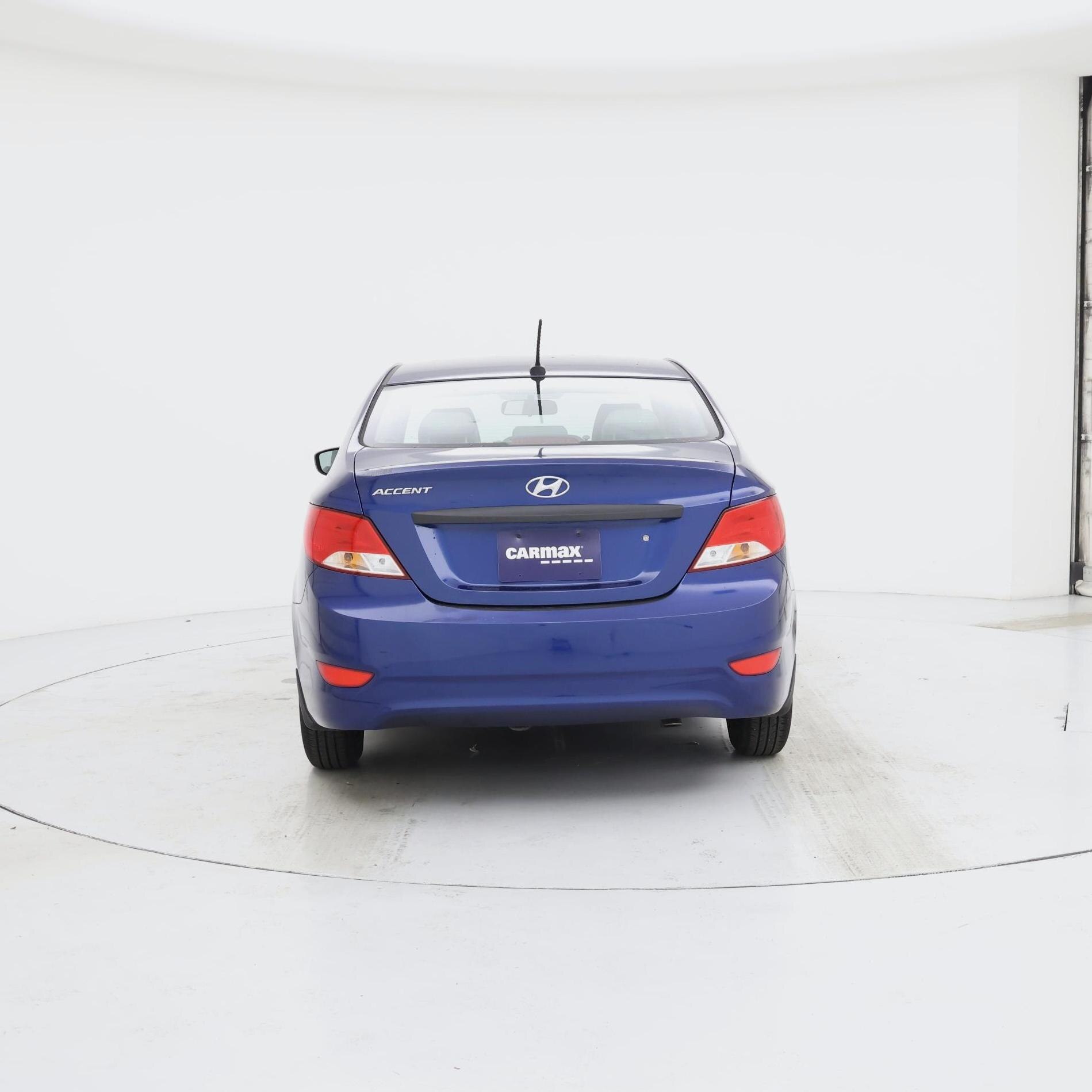 Thumbnail: 2017 Hyundai Accent - 6