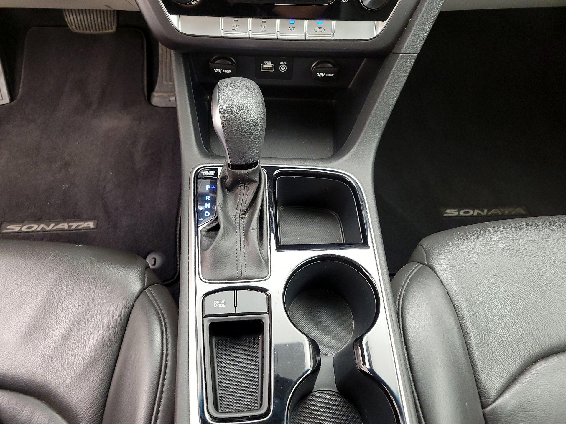 Thumbnail: 2019 Hyundai Sonata - 17