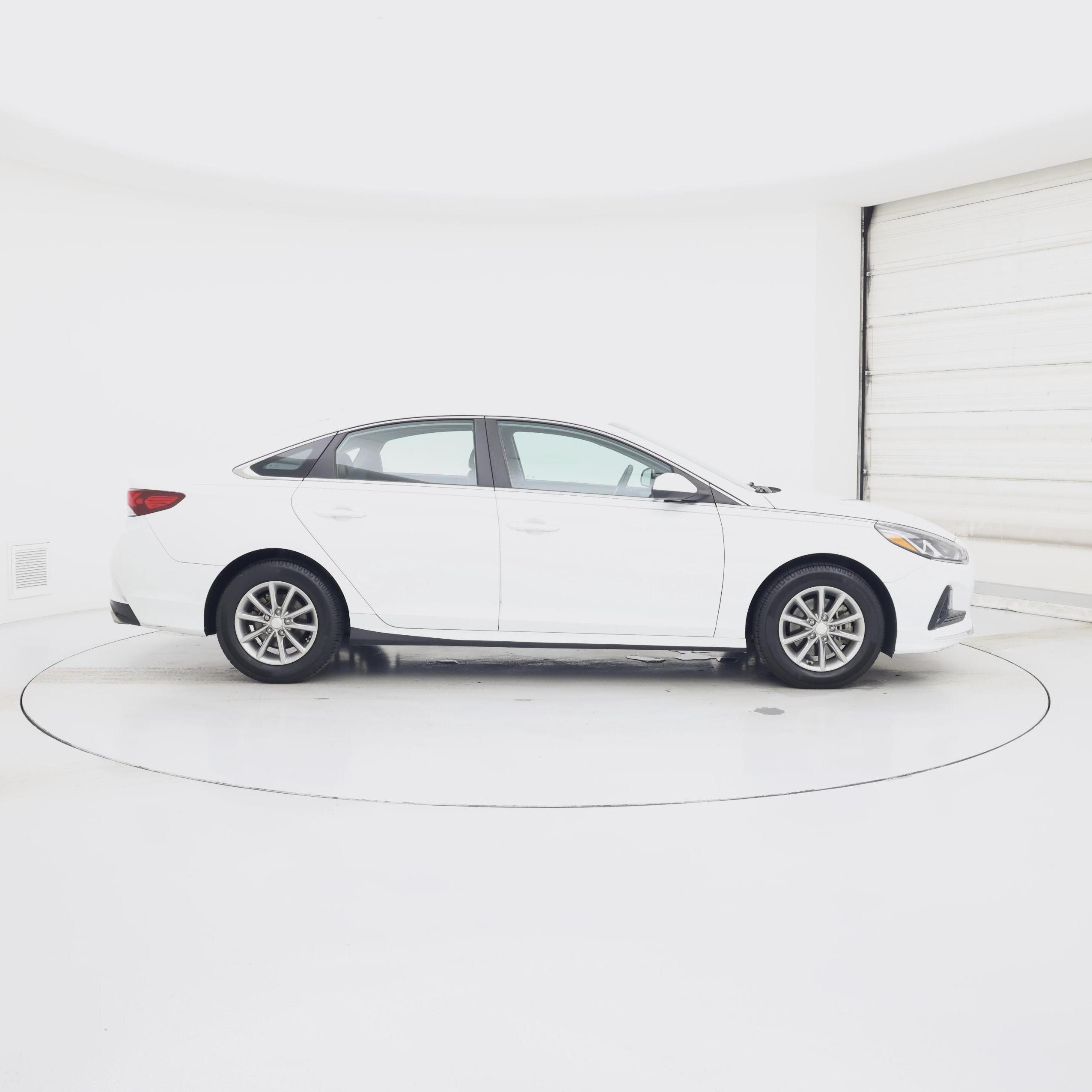 Thumbnail: 2019 Hyundai Sonata - 7