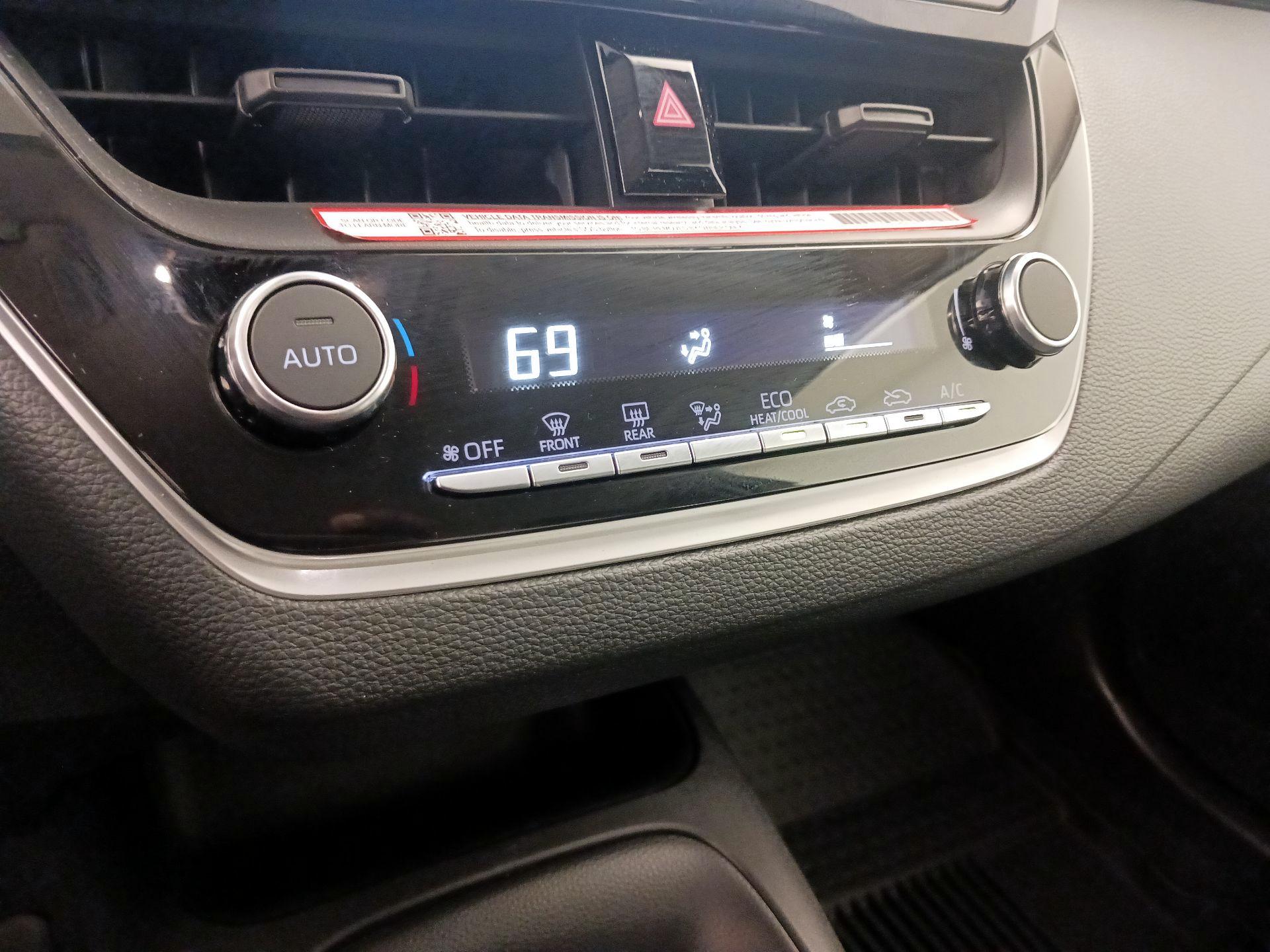 Thumbnail: 2025 Toyota Corolla - 16
