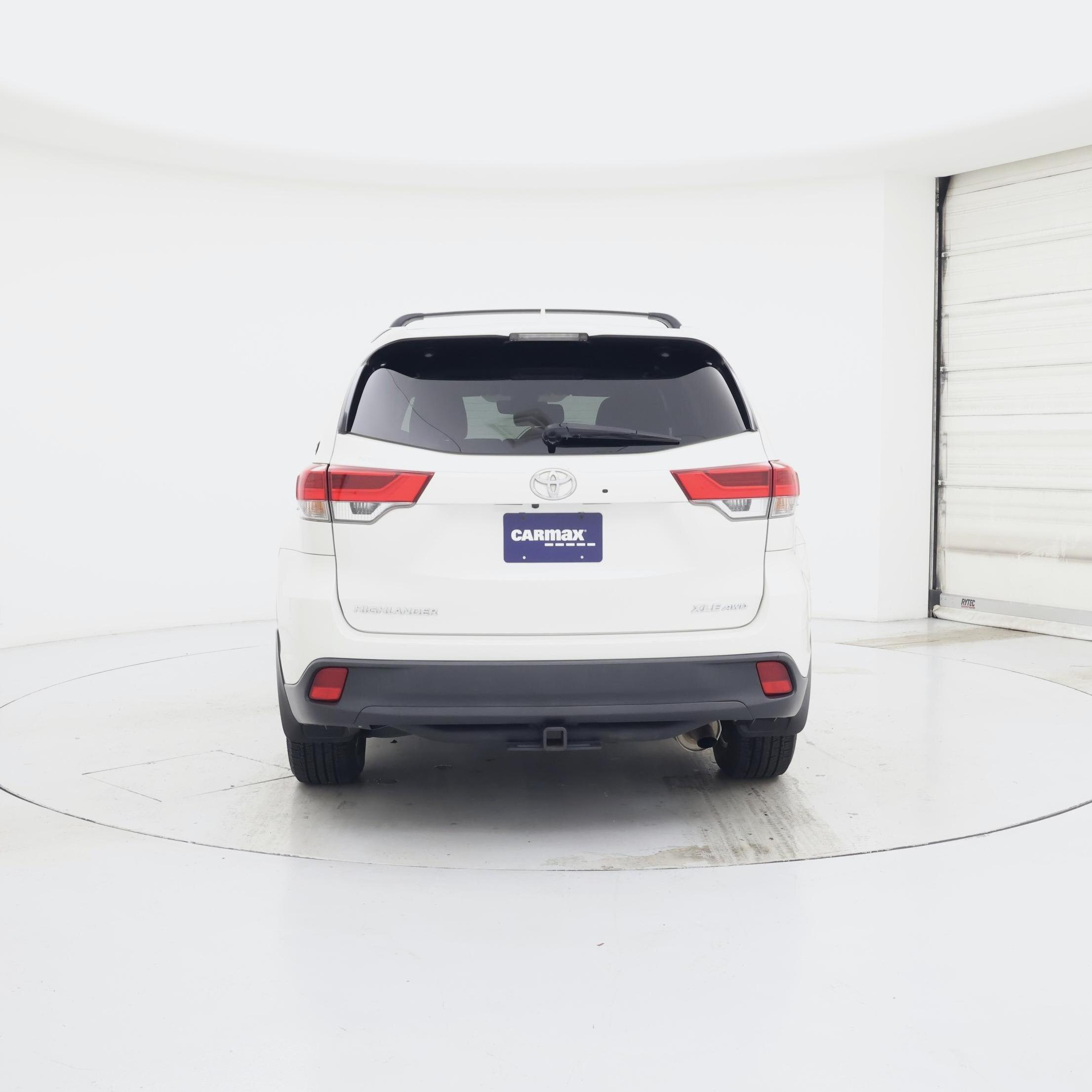 Thumbnail: 2019 Toyota Highlander - 6