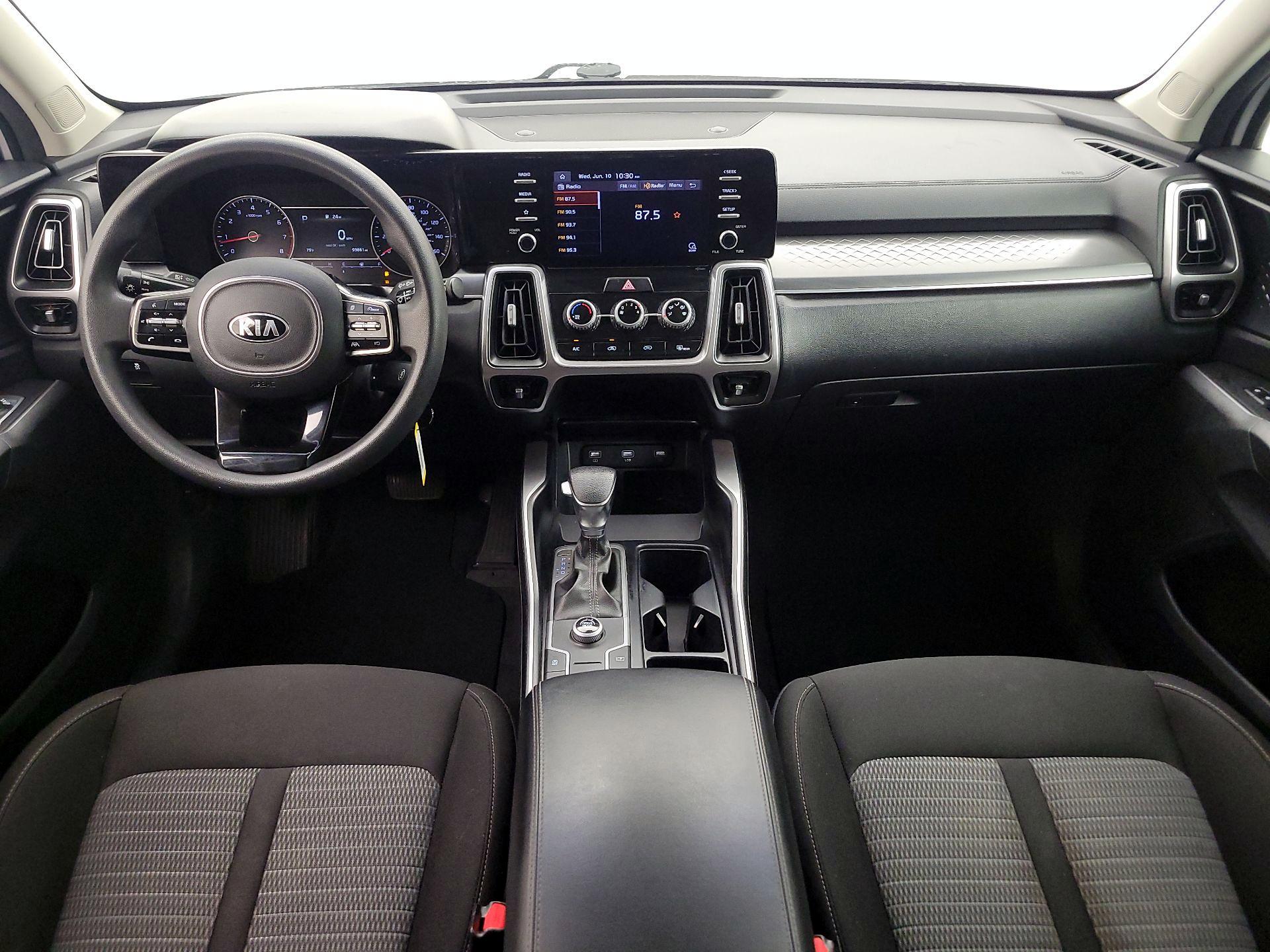 Thumbnail: 2021 Kia Sorento - 9