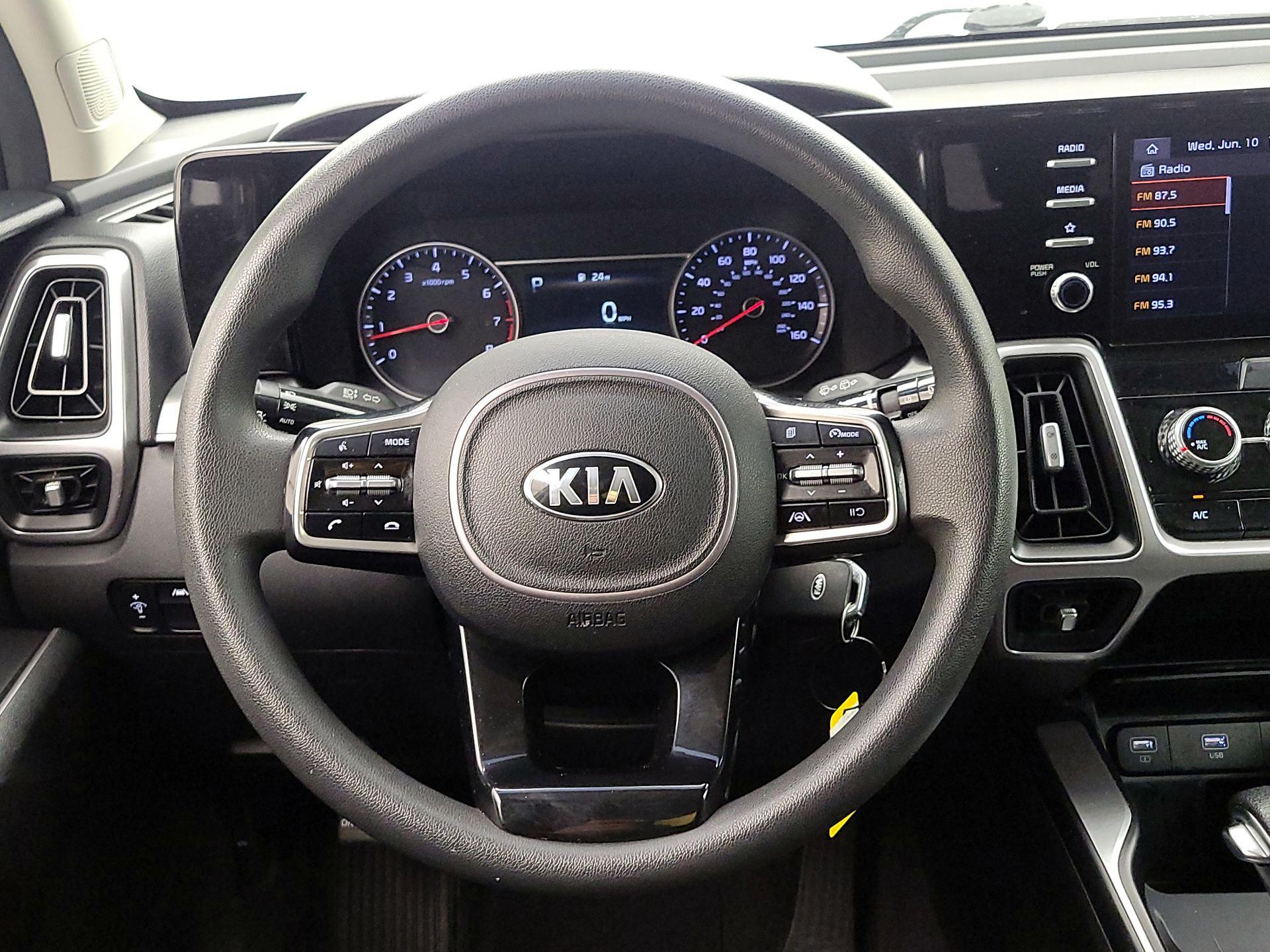 Thumbnail: 2021 Kia Sorento - 10