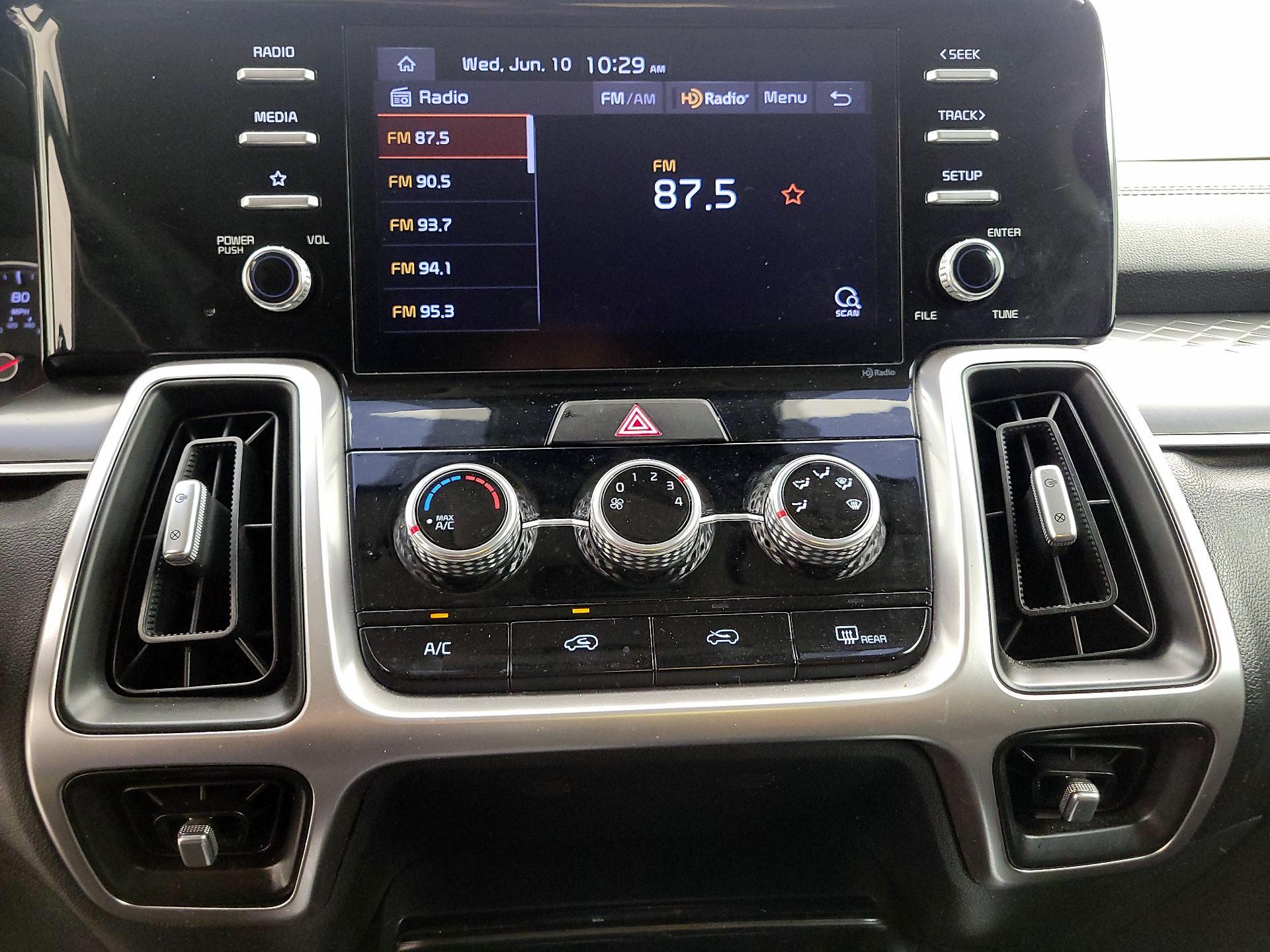 Thumbnail: 2021 Kia Sorento - 15