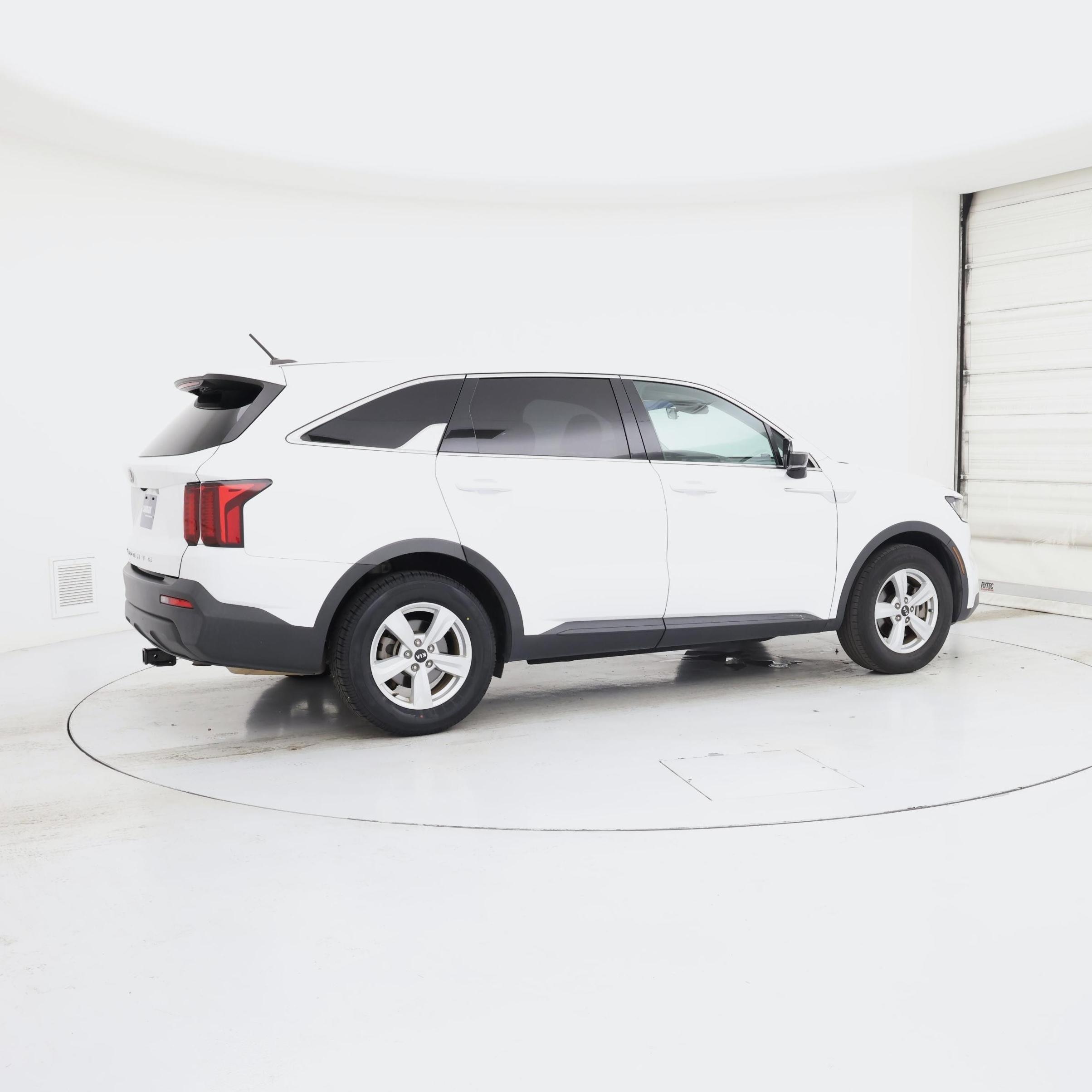 Thumbnail: 2021 Kia Sorento - 8