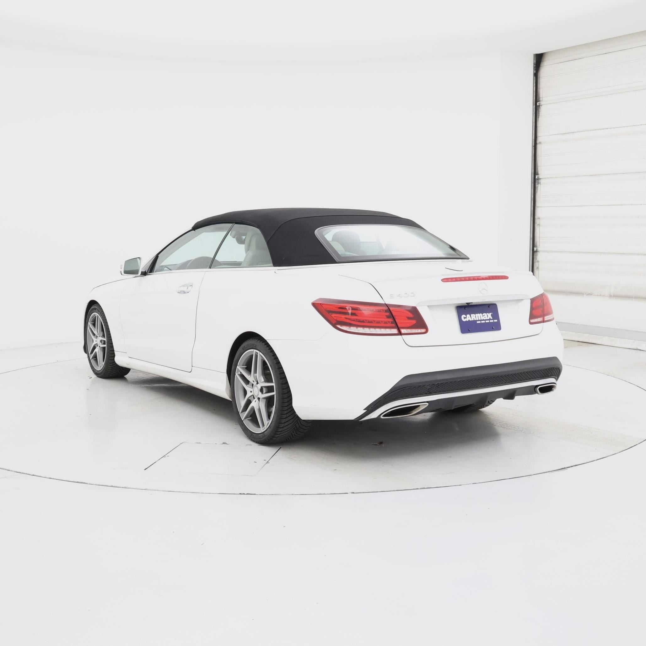 Thumbnail: 2016 Mercedes-Benz E-Class - 2