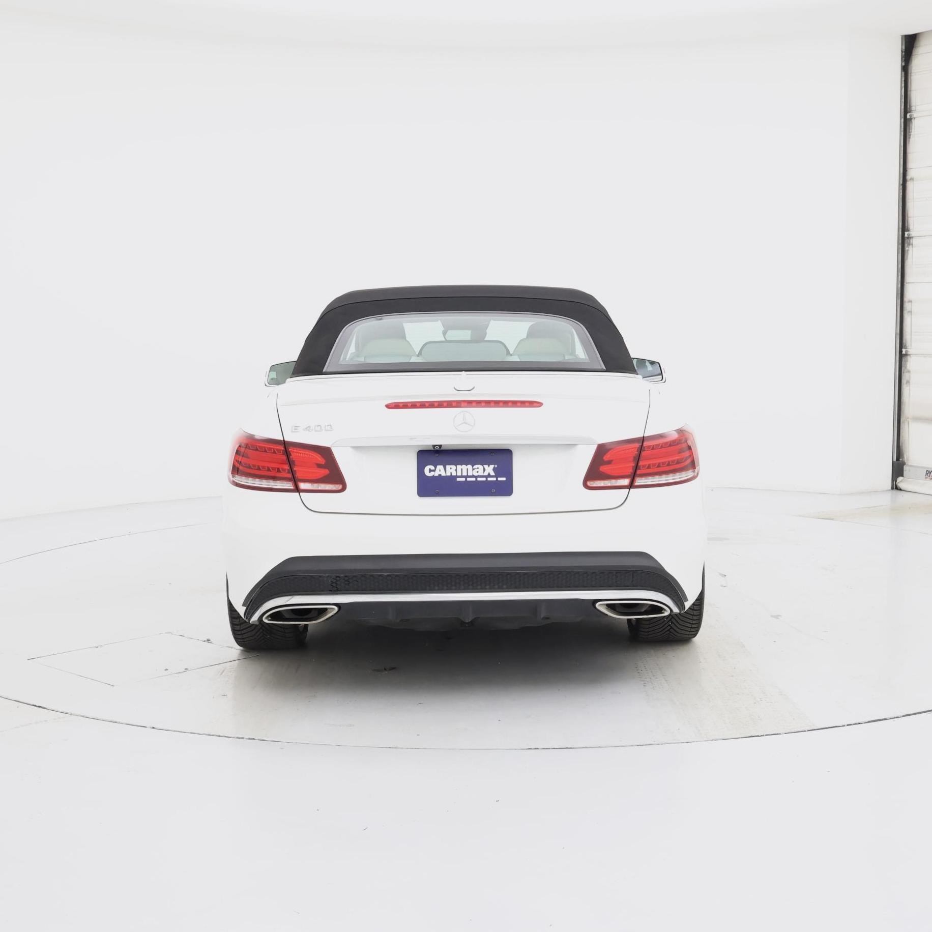 Thumbnail: 2016 Mercedes-Benz E-Class - 6