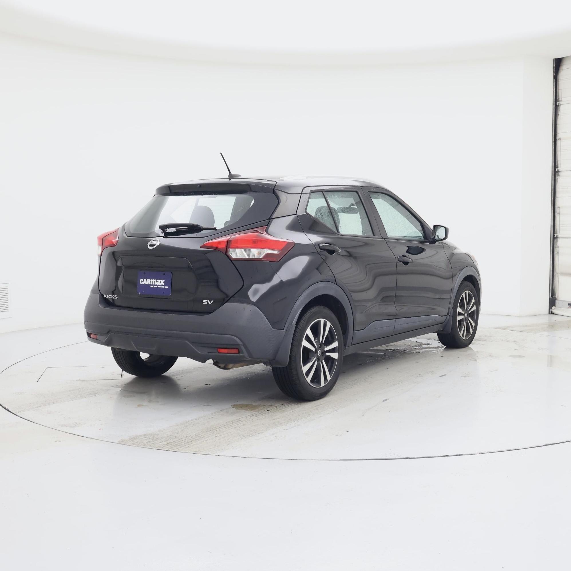 Thumbnail: 2019 Nissan Kicks - 8