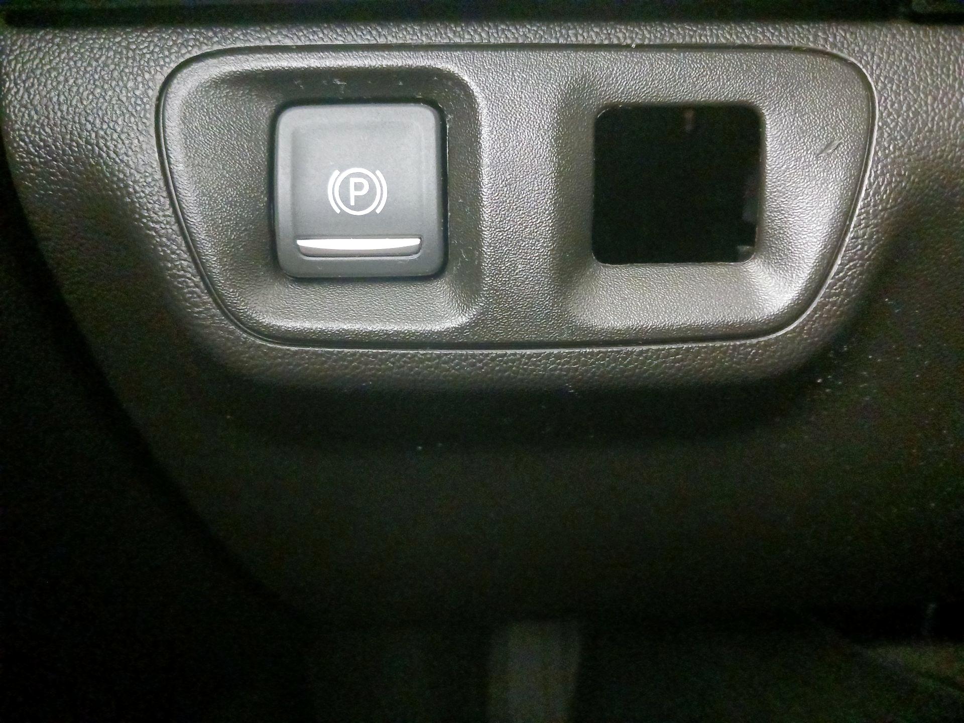 Thumbnail: 2023 GMC Acadia - 13