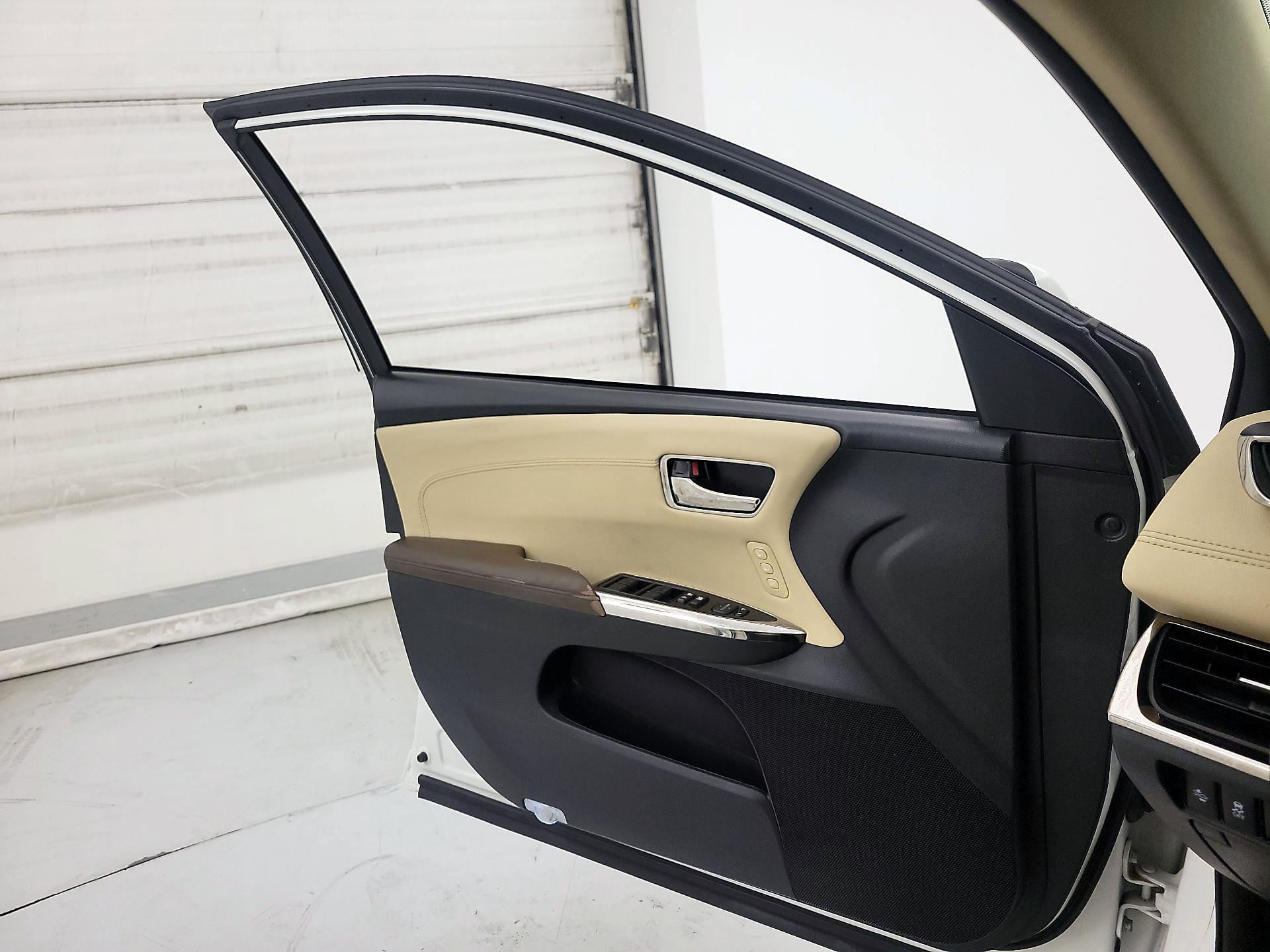 Thumbnail: 2017 Toyota Avalon - 12