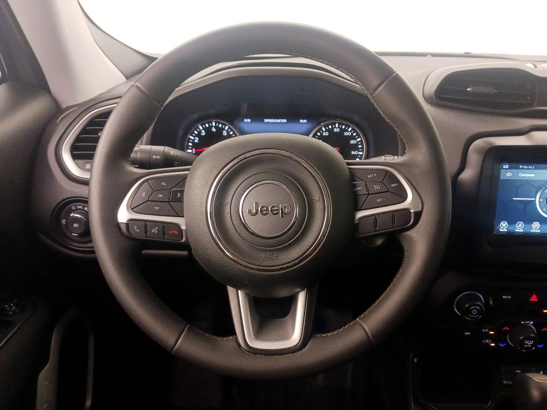 Thumbnail: 2021 Jeep Renegade - 10