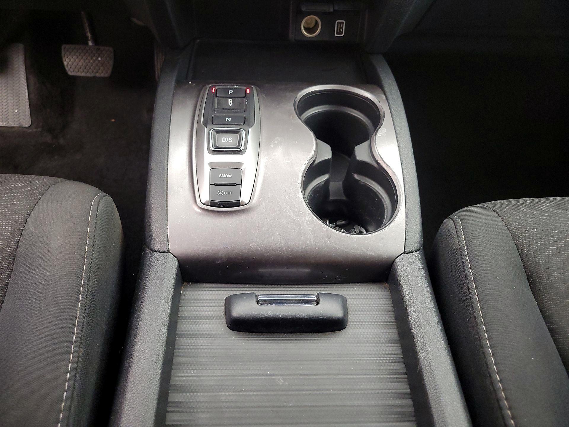 Thumbnail: 2020 Honda Passport - 17