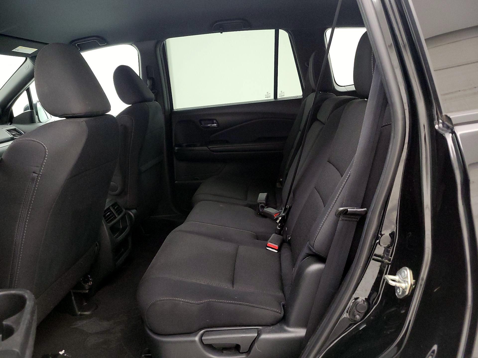 Thumbnail: 2020 Honda Passport - 19