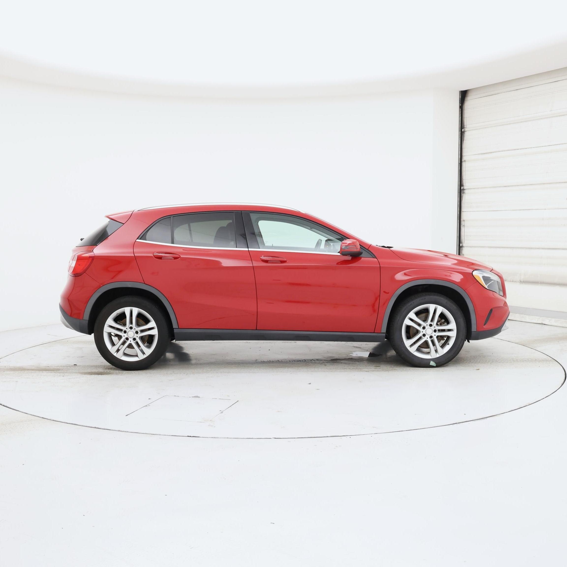 Thumbnail: 2015 Mercedes-Benz GLA - 7