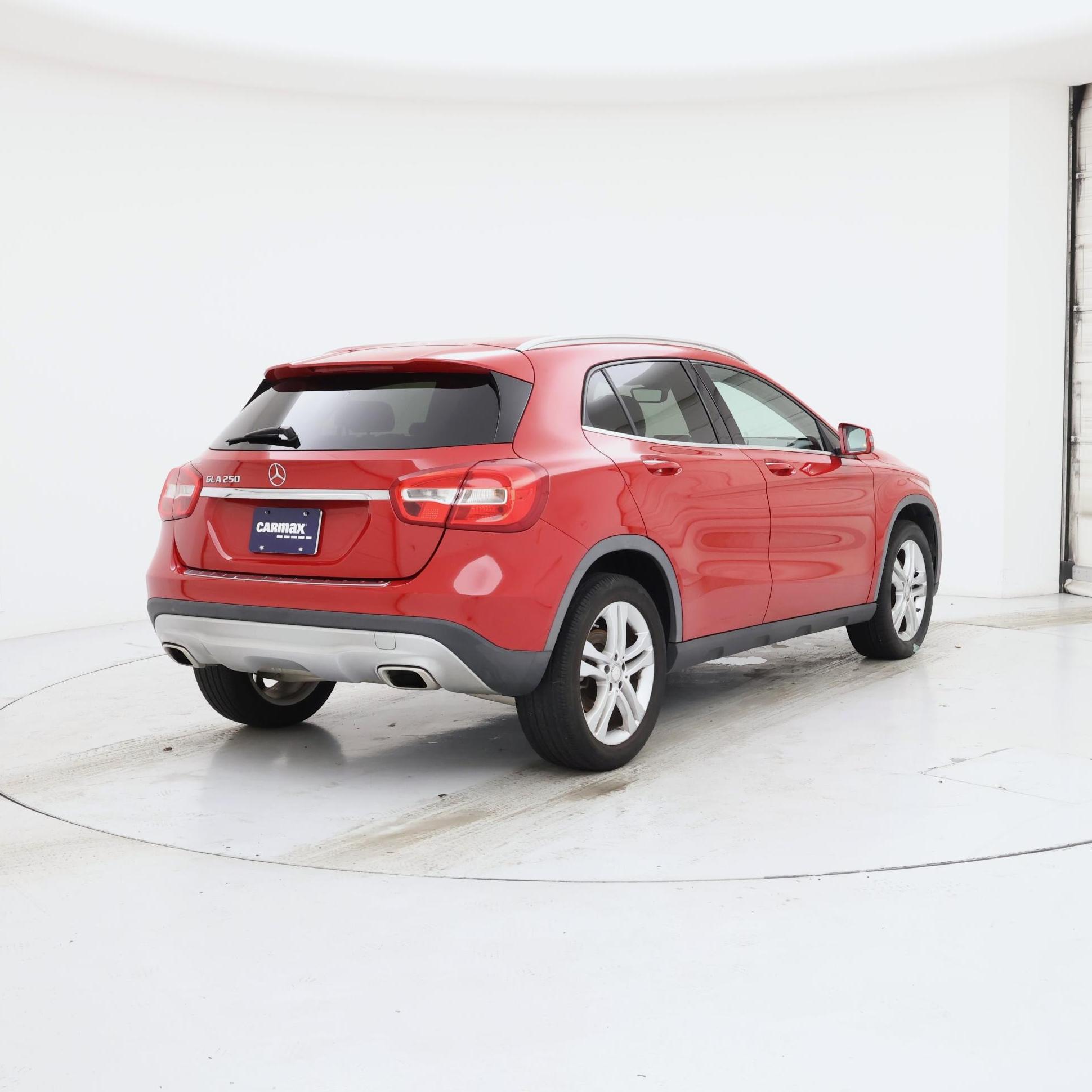 Thumbnail: 2015 Mercedes-Benz GLA - 8