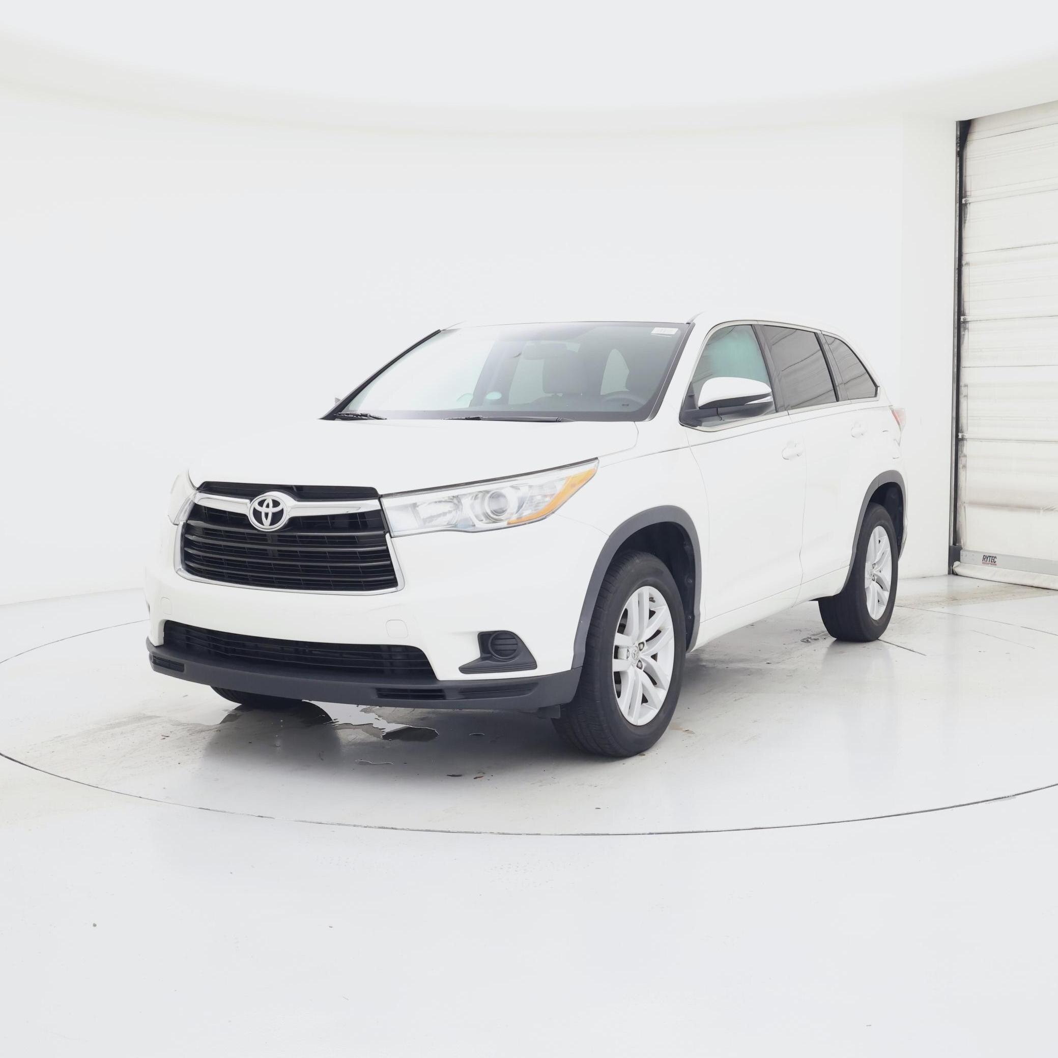 Thumbnail: 2015 Toyota Highlander - 4