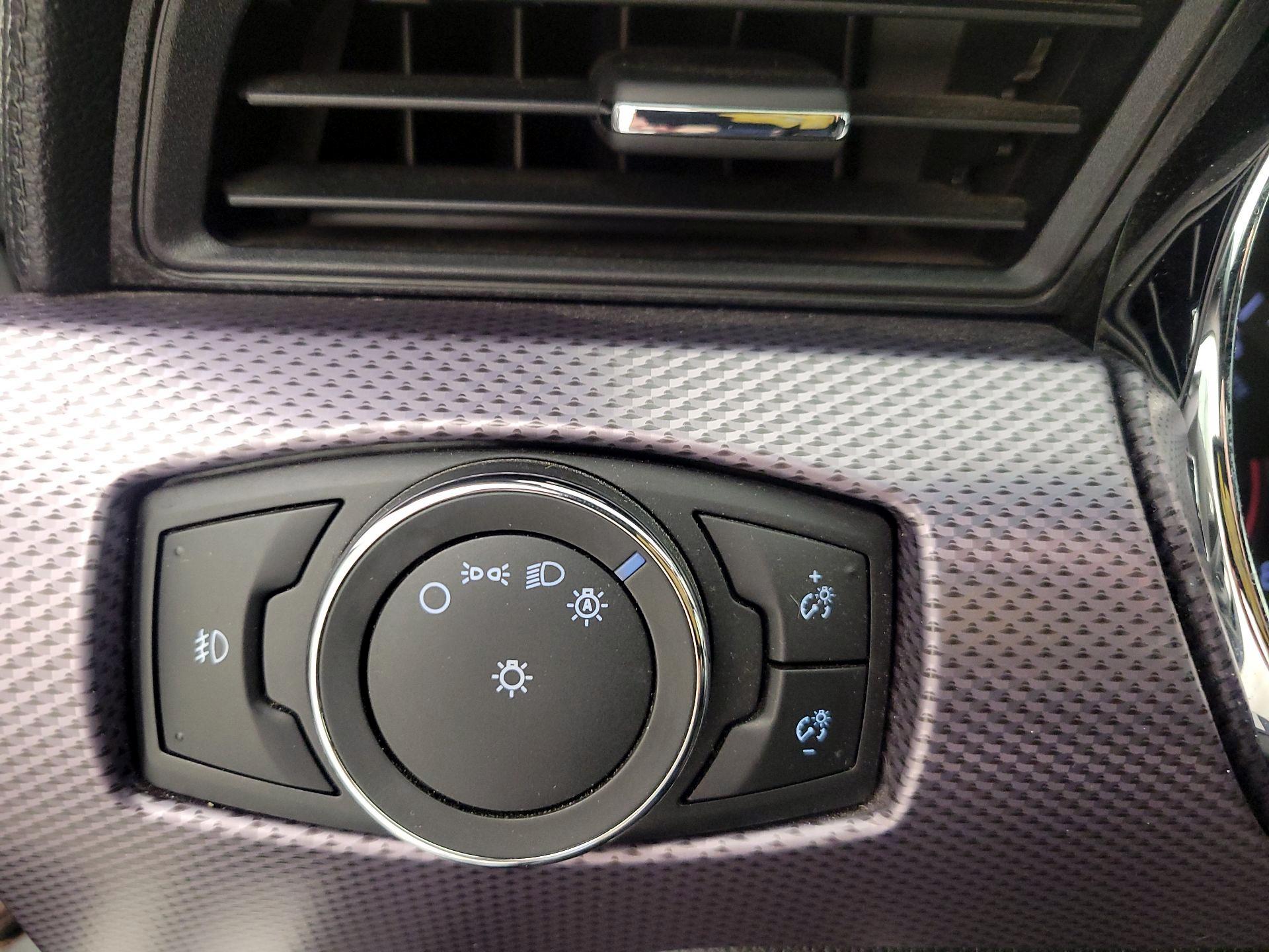 Thumbnail: 2016 Ford Mustang - 13
