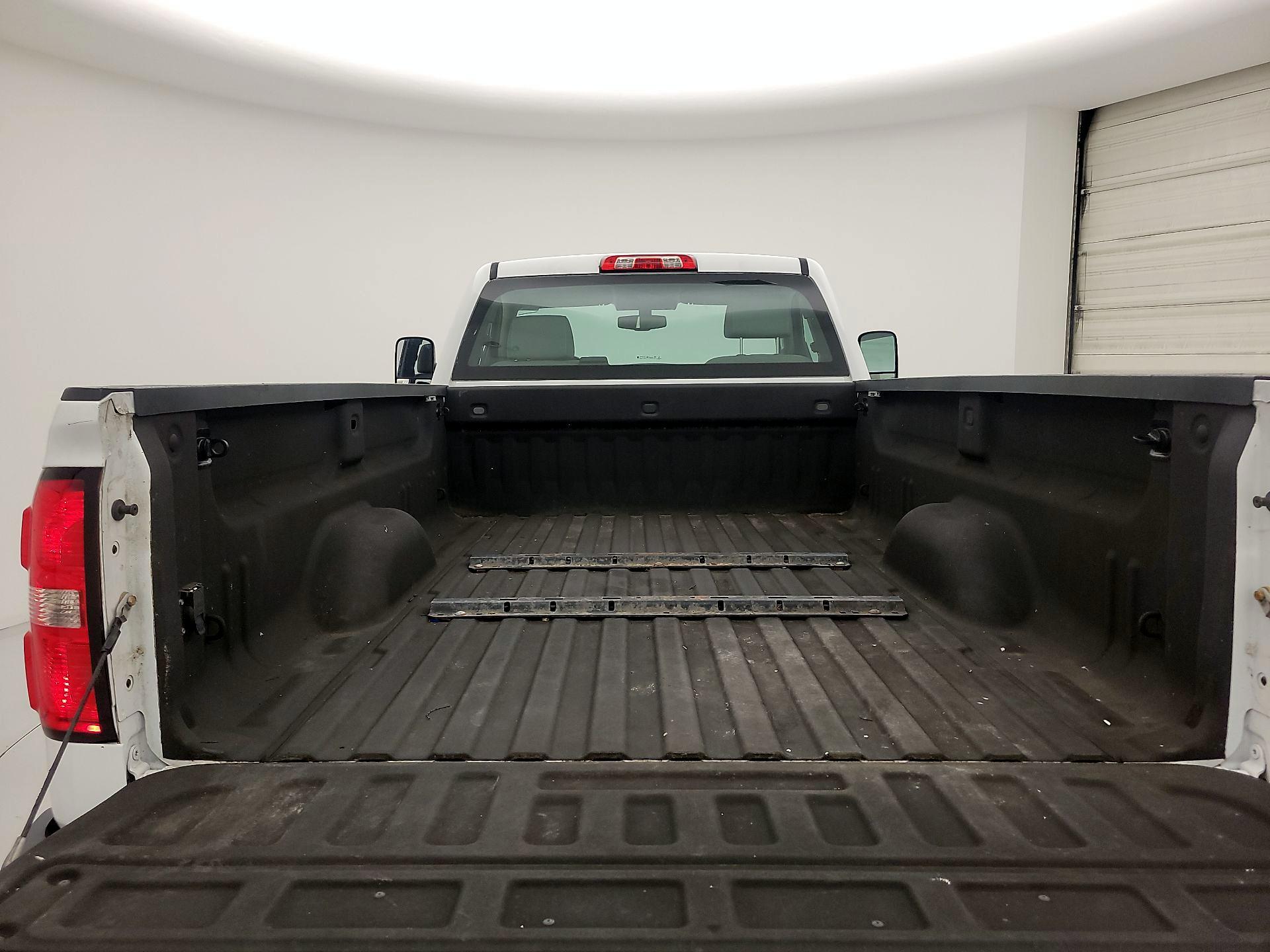 Thumbnail: 2015 GMC Sierra 2500 - 18