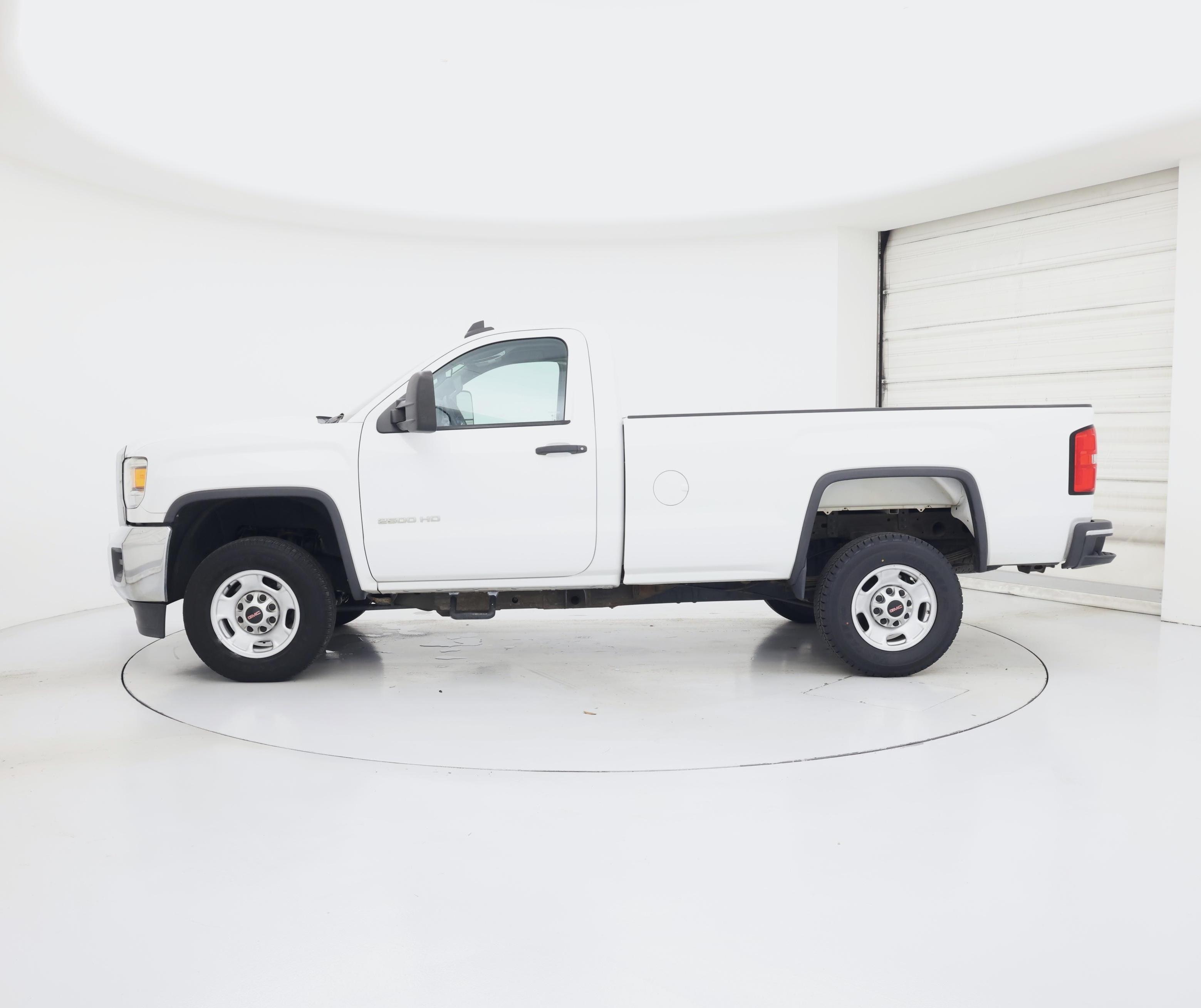 Thumbnail: 2015 GMC Sierra 2500 - 3