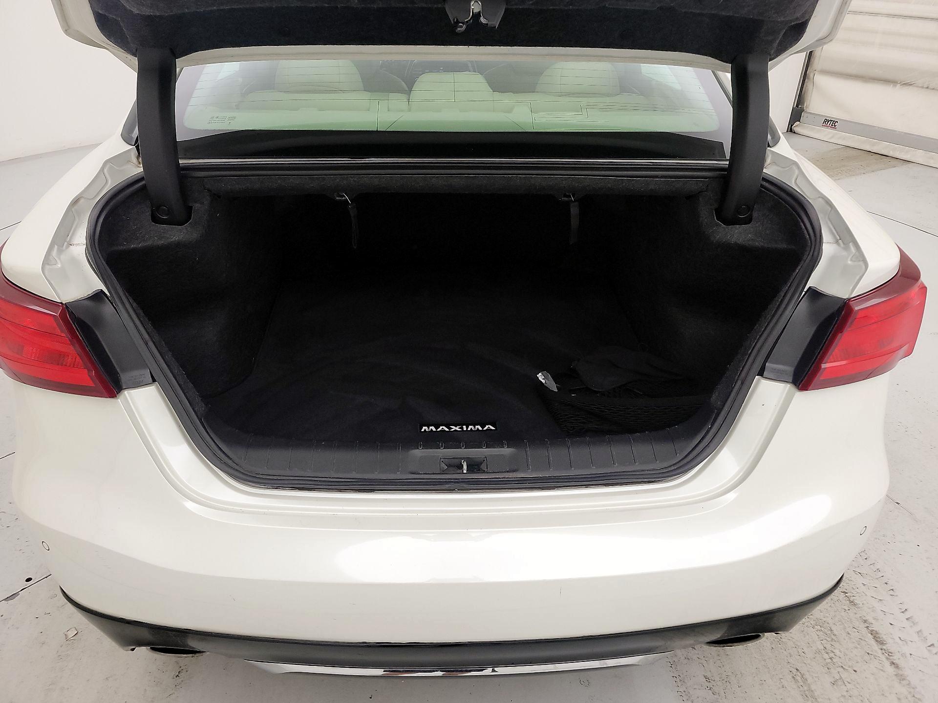Thumbnail: 2018 Nissan Maxima - 16