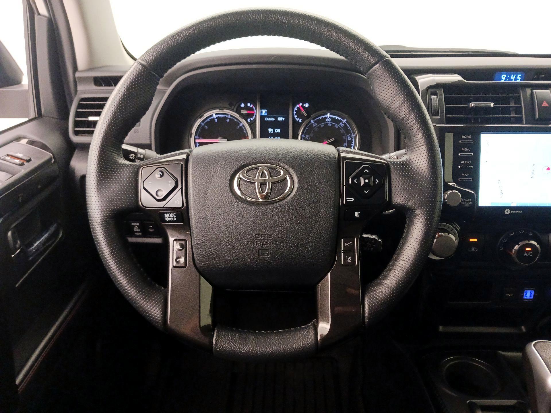 Thumbnail: 2023 Toyota 4Runner - 10