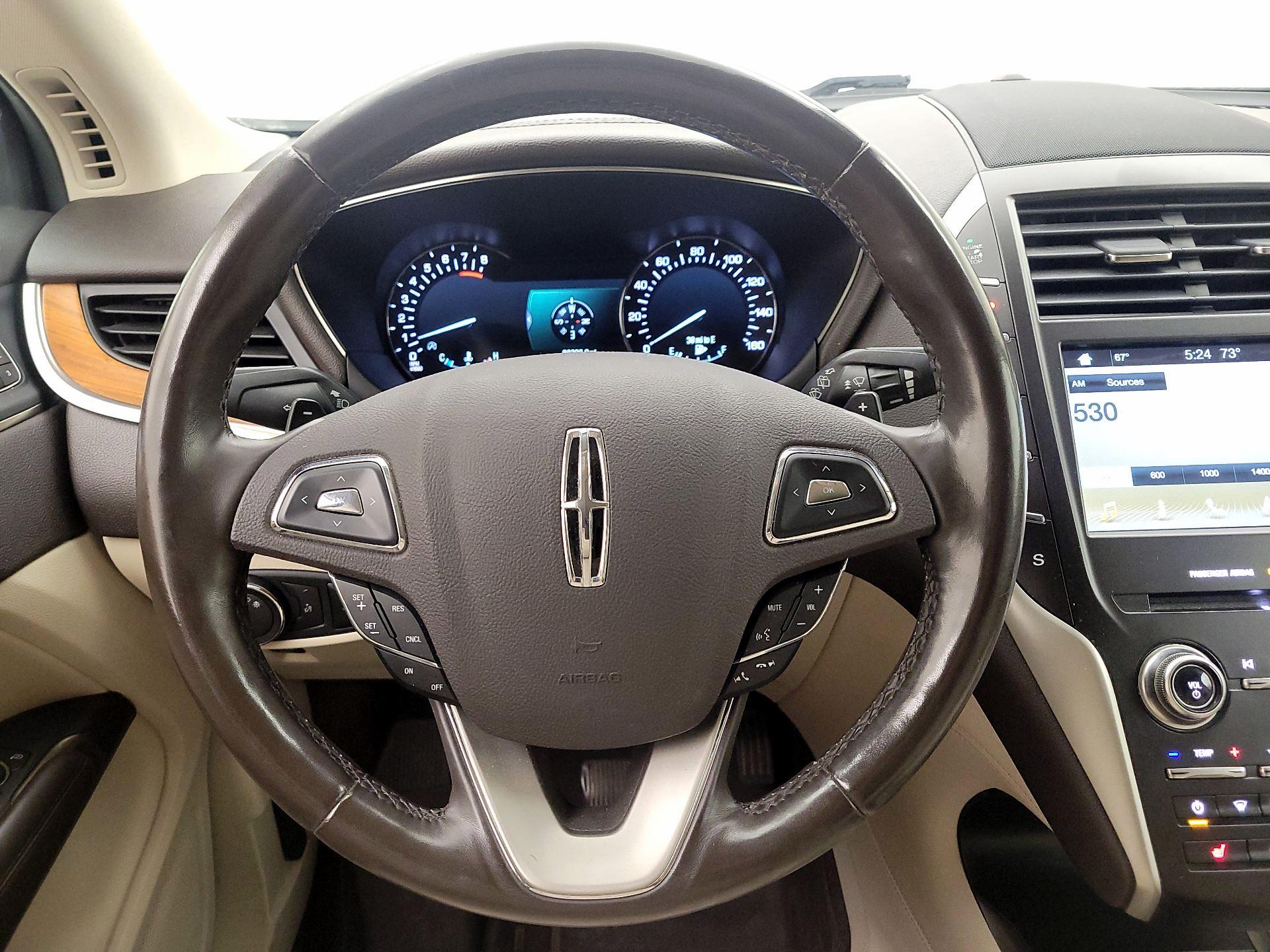 Thumbnail: 2019 Lincoln MKC - 10
