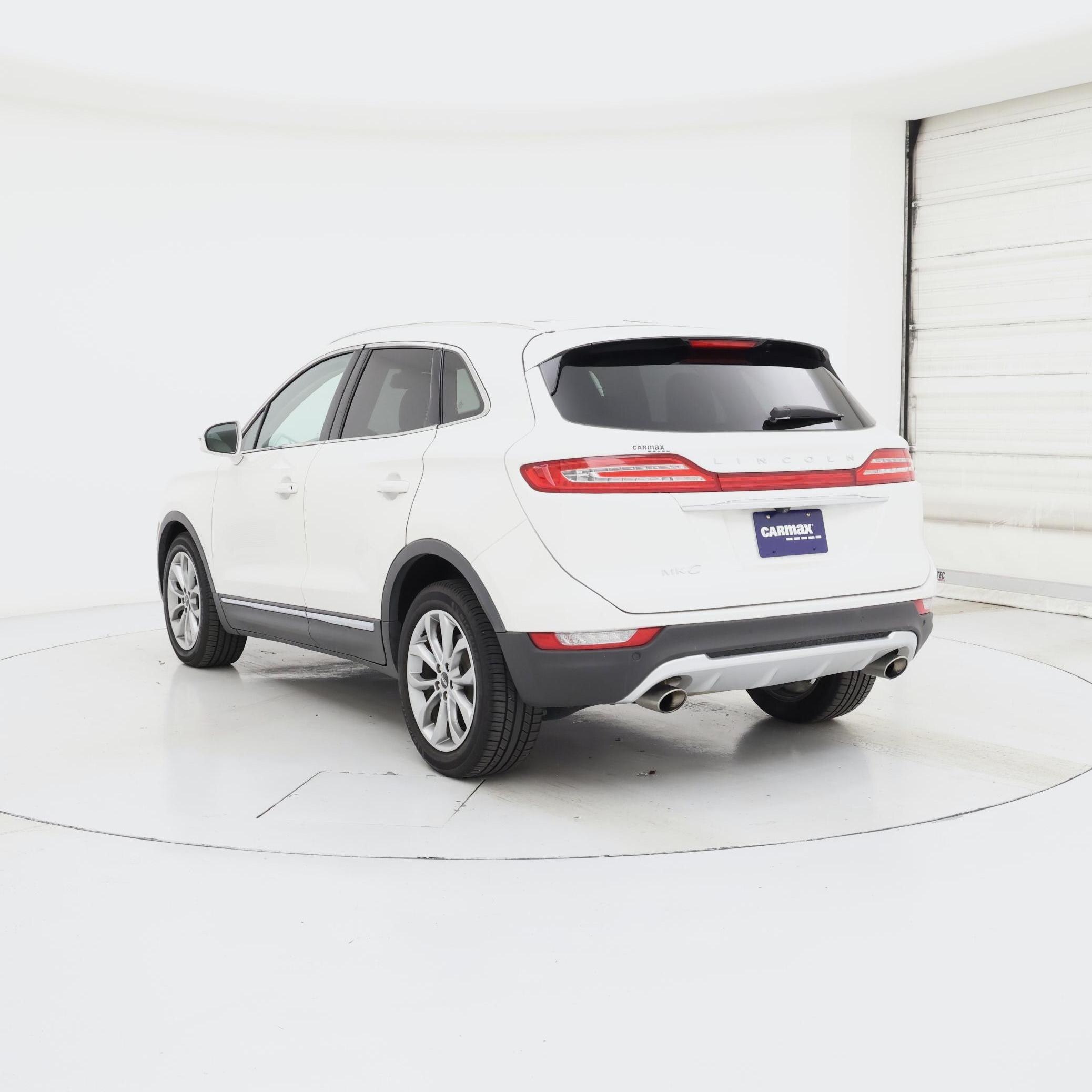 Thumbnail: 2019 Lincoln MKC - 2