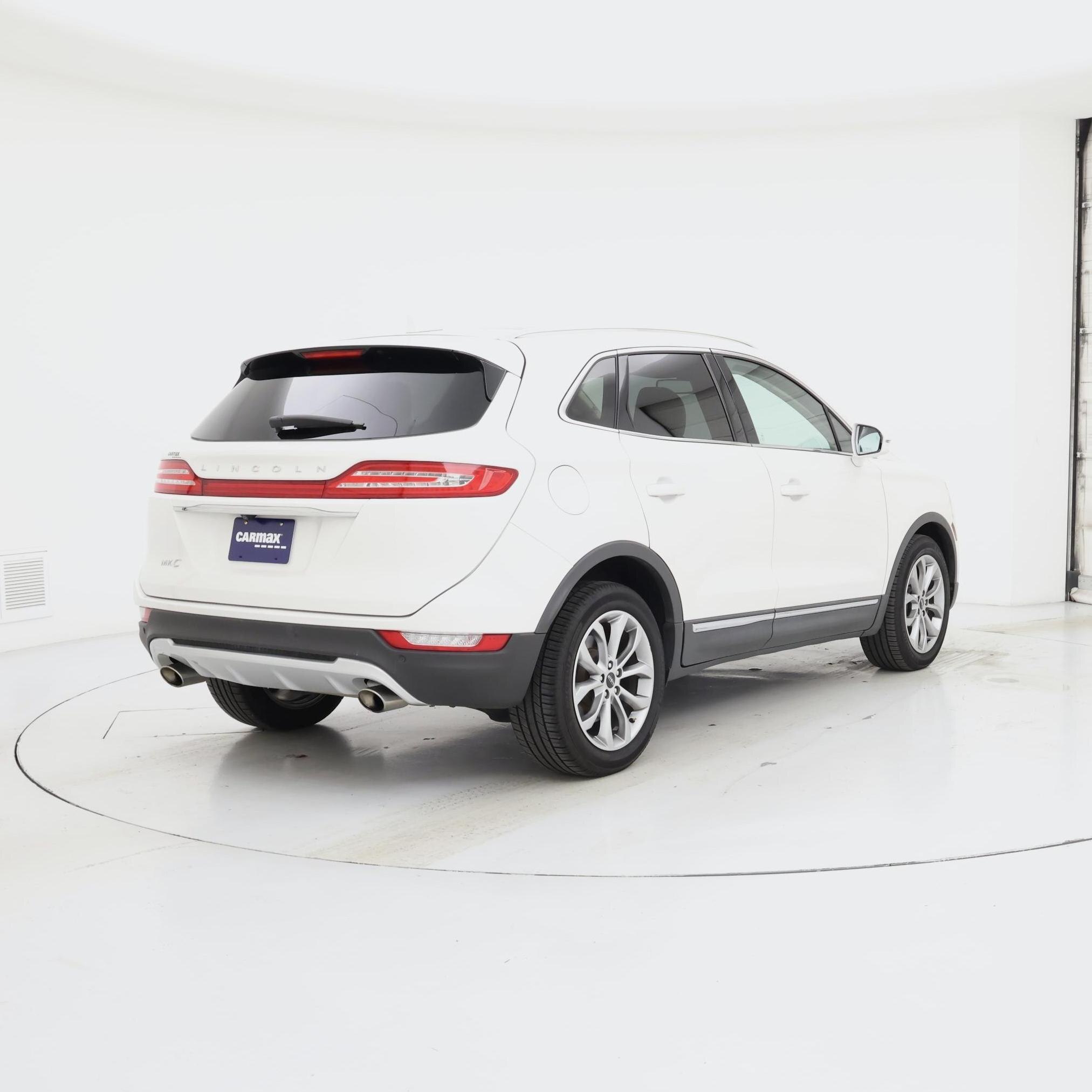 Thumbnail: 2019 Lincoln MKC - 8