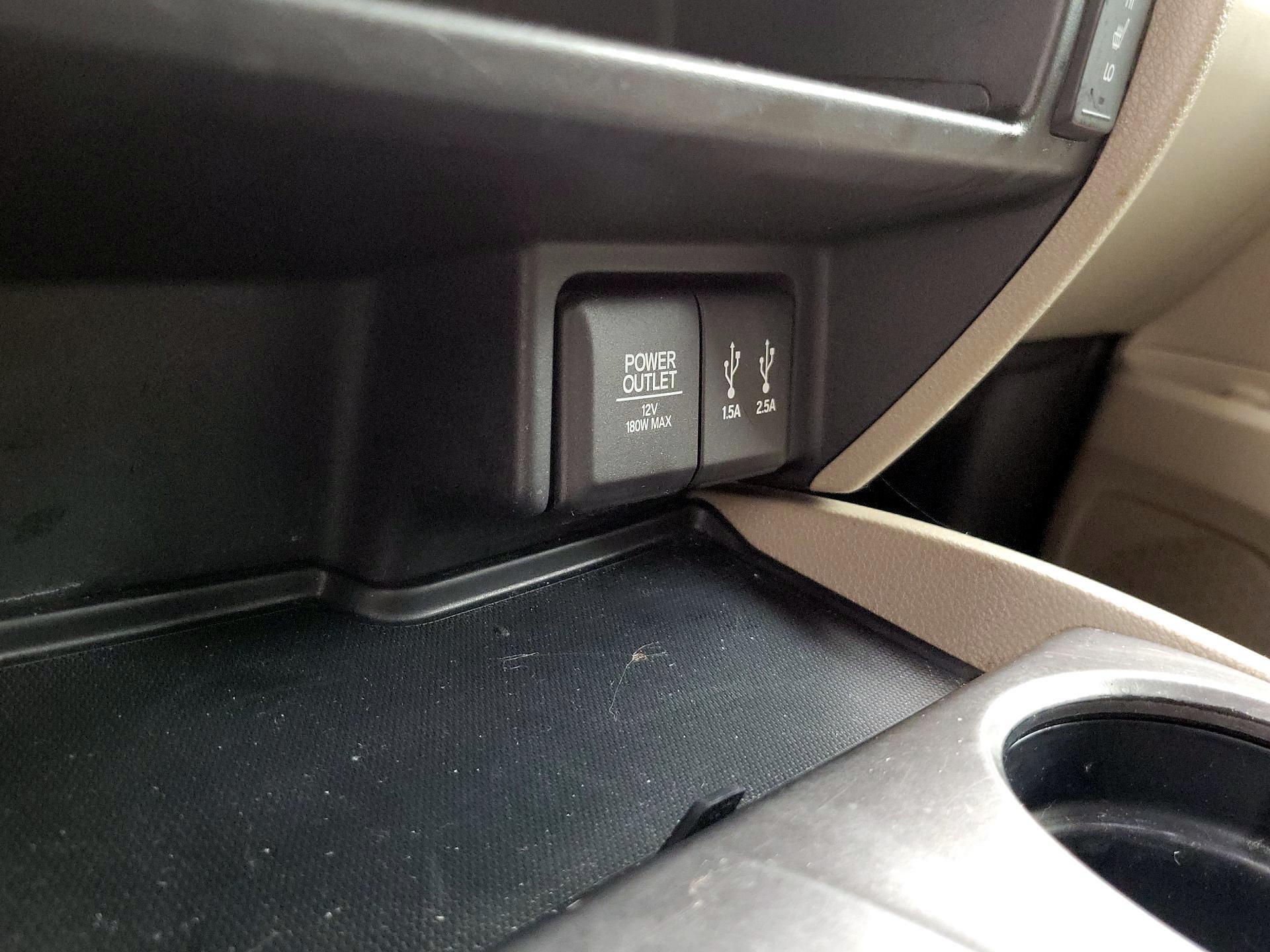 Thumbnail: 2016 Honda Pilot - 18