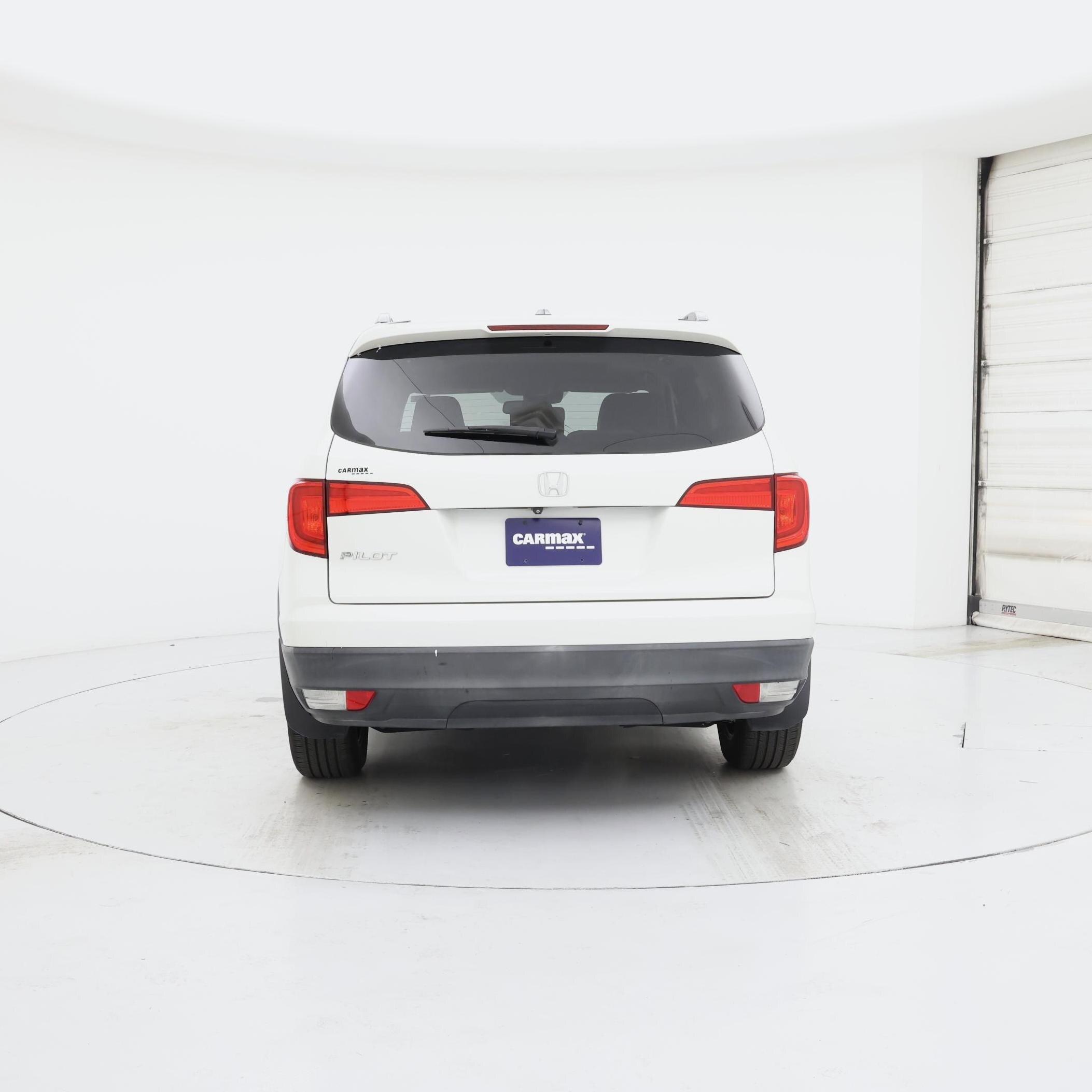Thumbnail: 2016 Honda Pilot - 6