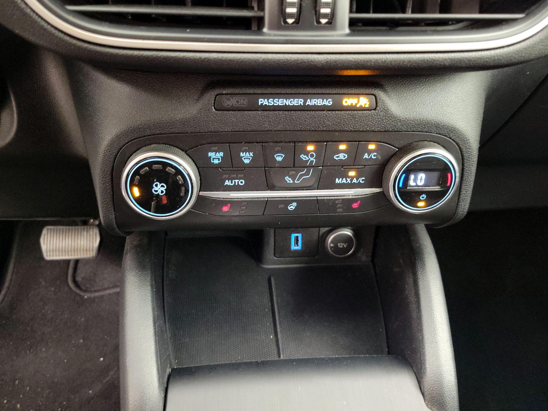 Thumbnail: 2020 Ford Escape - 17