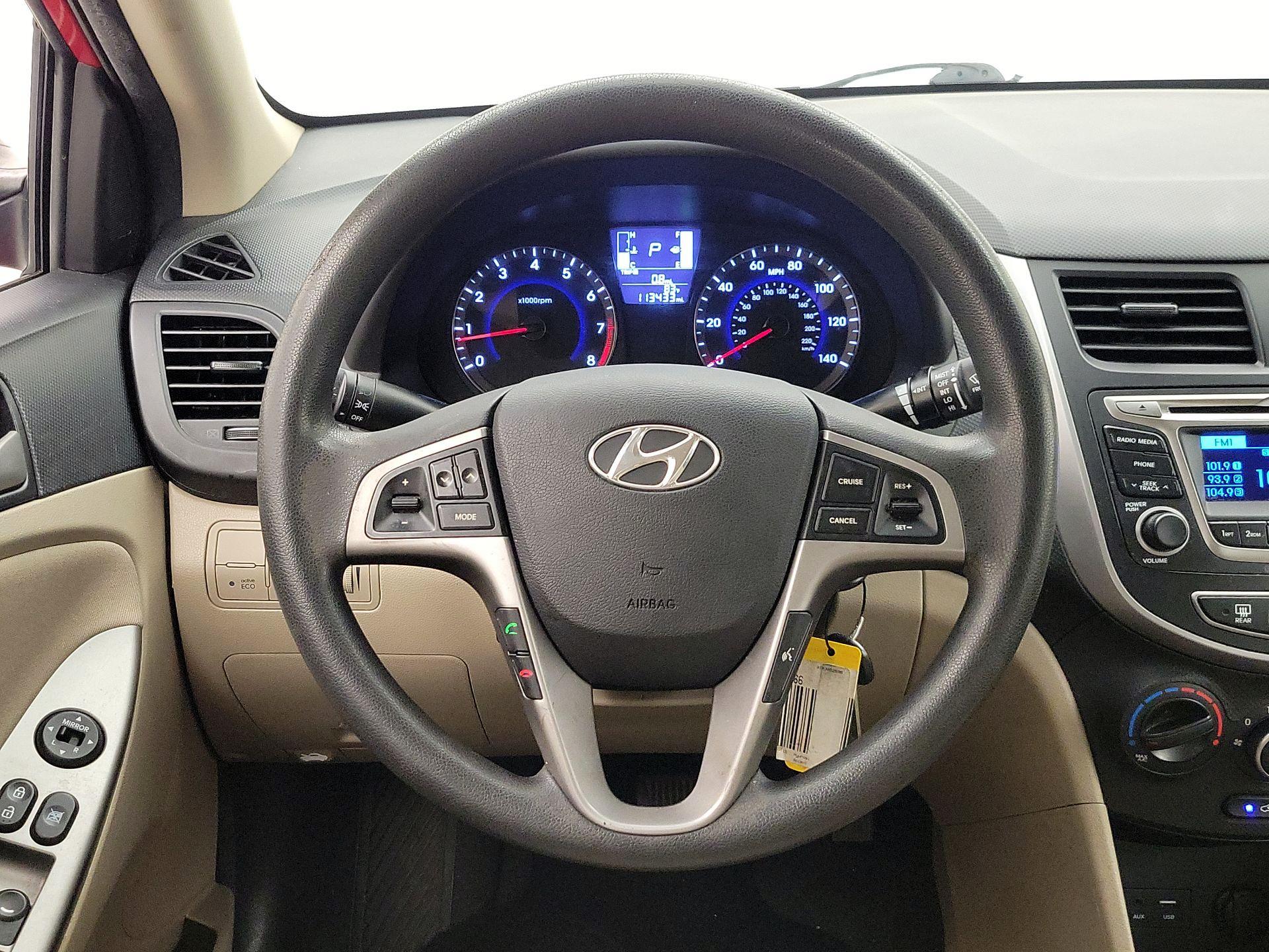 Thumbnail: 2015 Hyundai Accent - 10