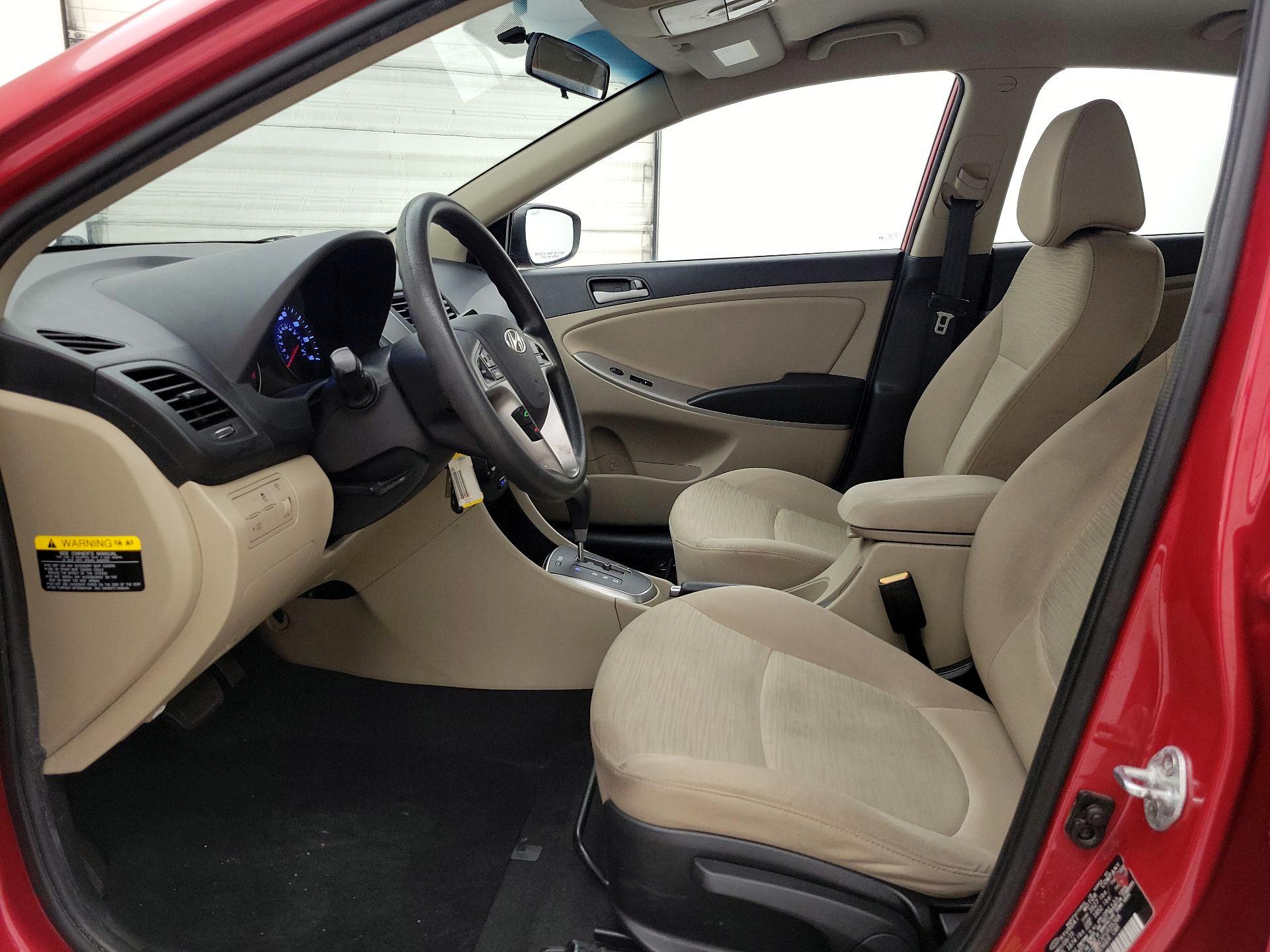Thumbnail: 2015 Hyundai Accent - 11