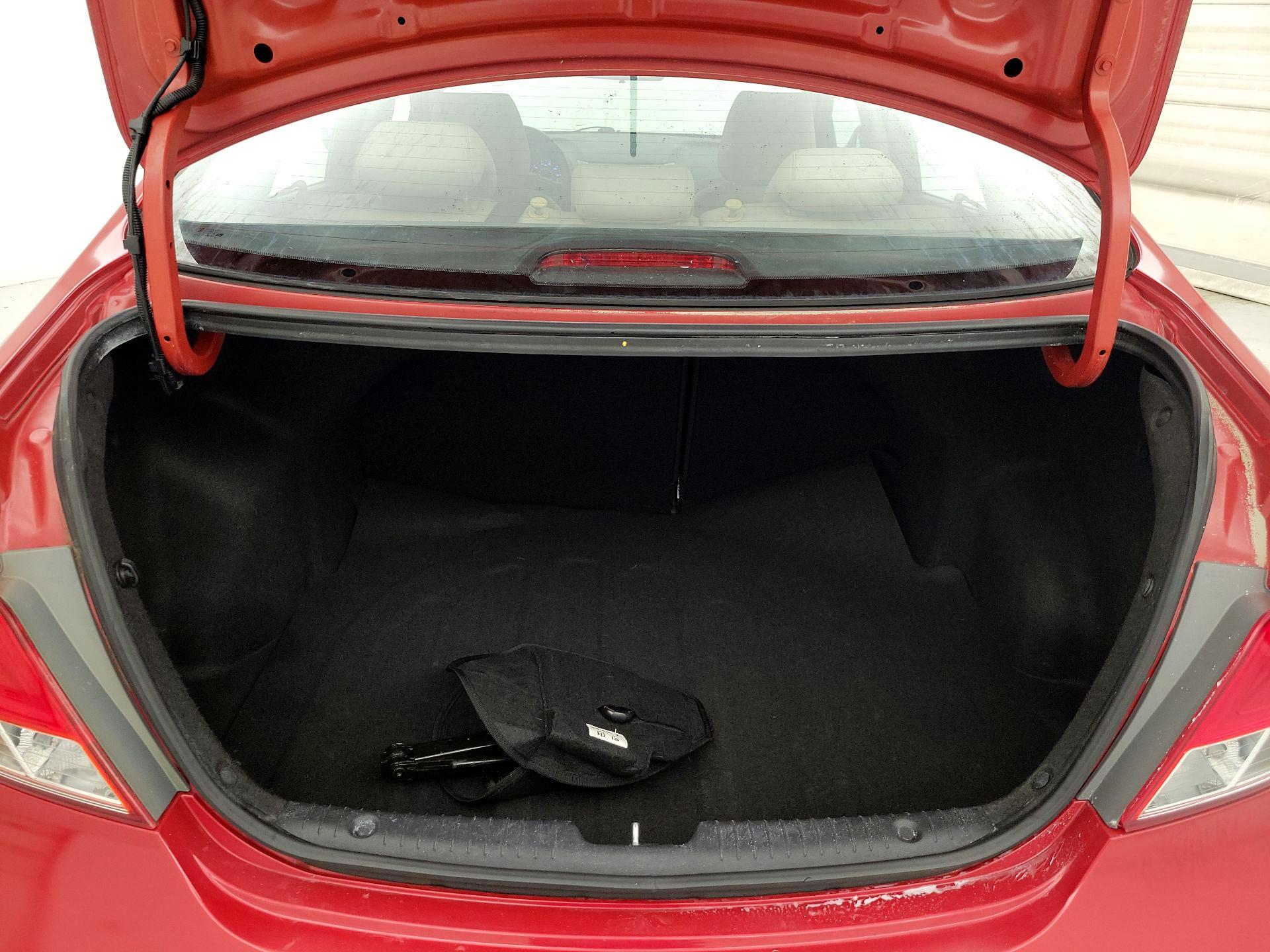 Thumbnail: 2015 Hyundai Accent - 19