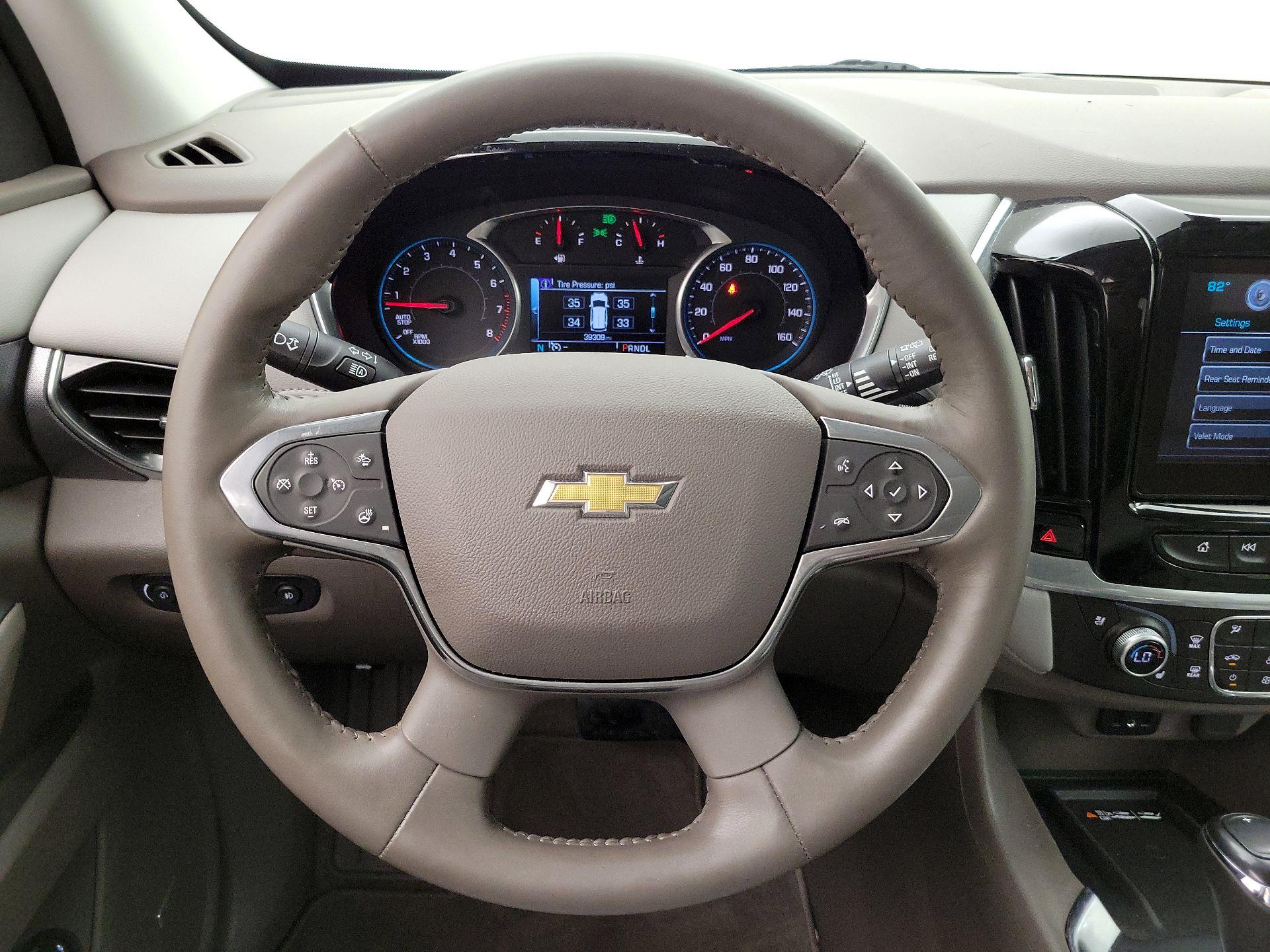 Thumbnail: 2018 Chevrolet Traverse - 10