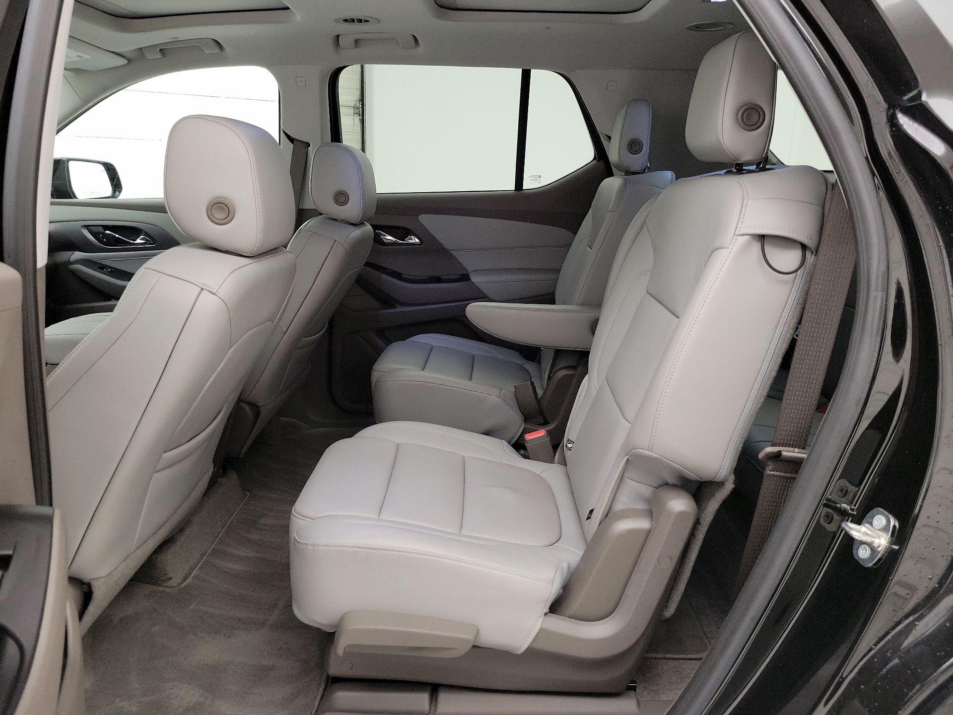 Thumbnail: 2018 Chevrolet Traverse - 19