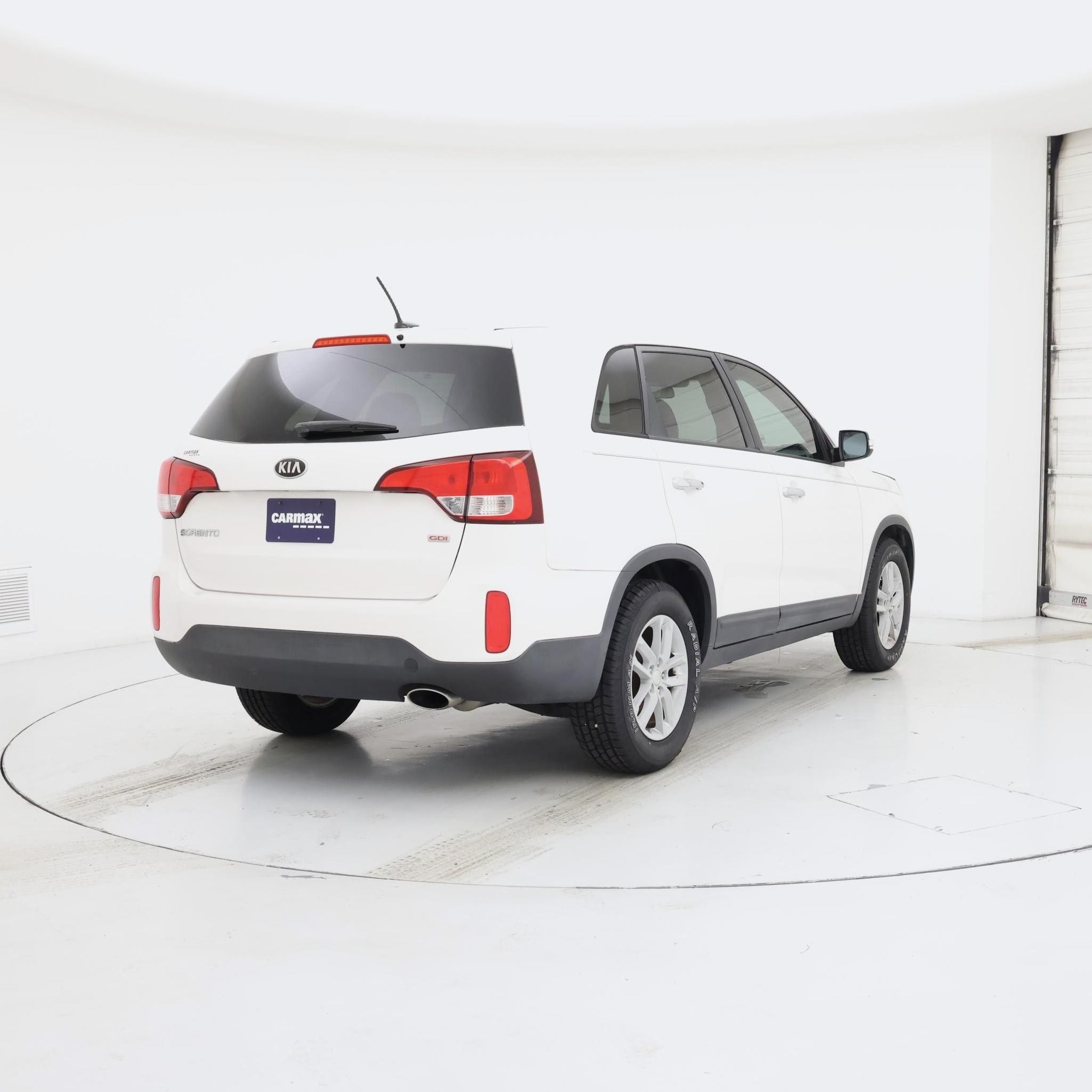 Thumbnail: 2015 Kia Sorento - 8