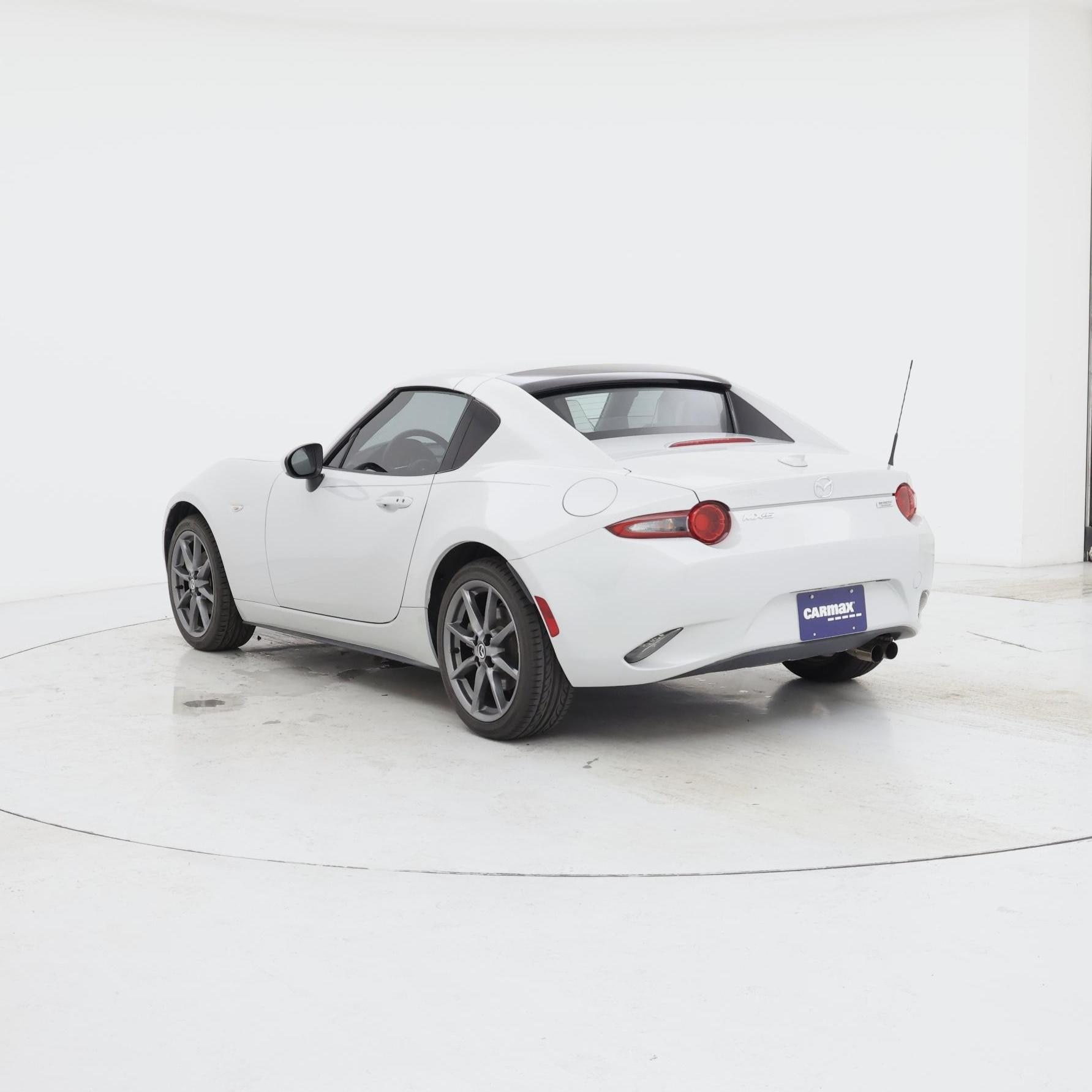 Thumbnail: 2017 Mazda MX-5 Miata - 2