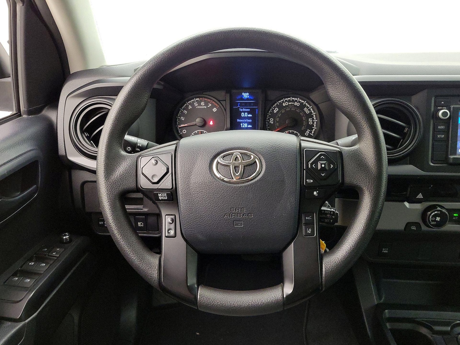 2018 Toyota Tacoma SR - Photo 11