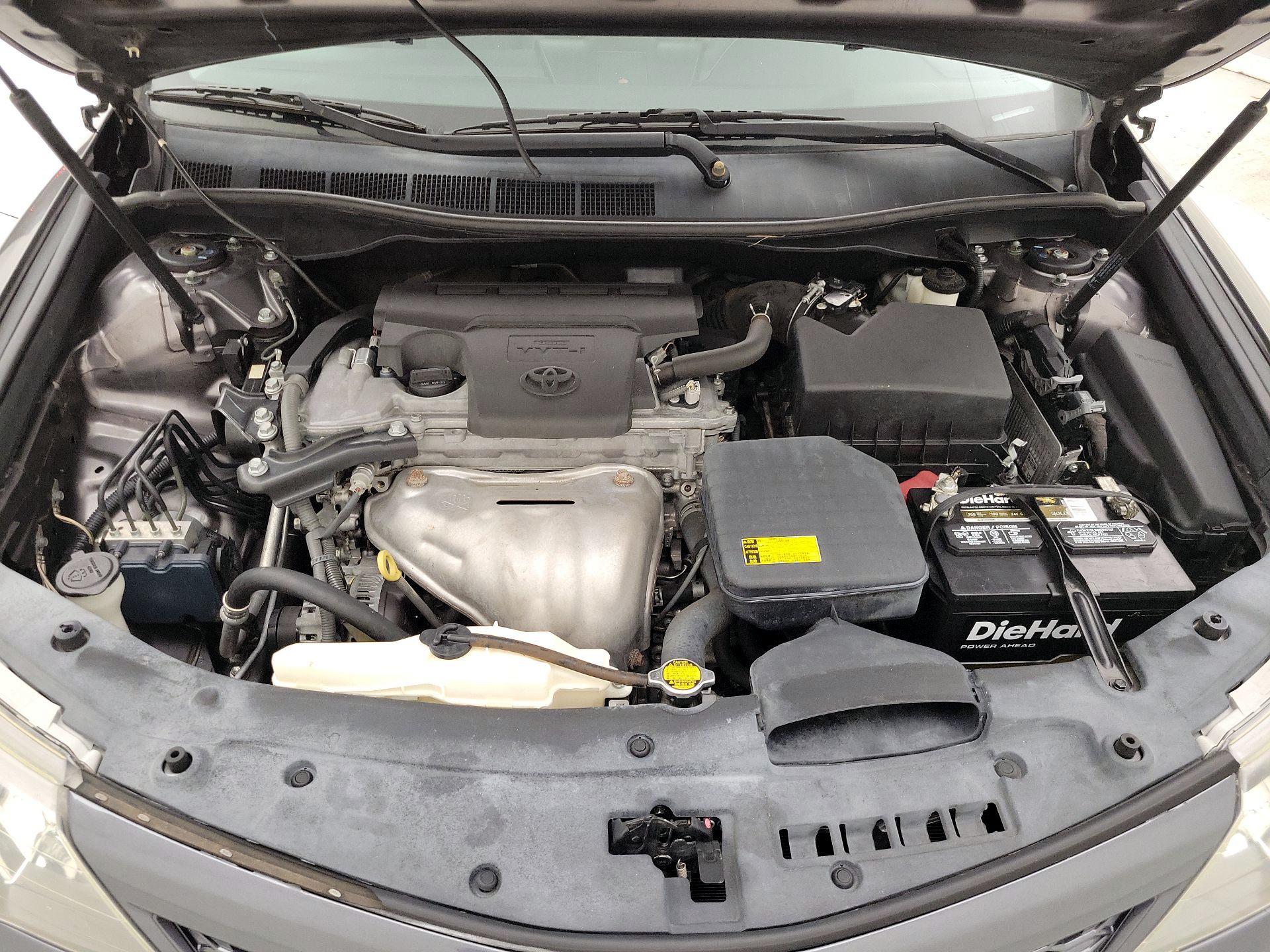 Thumbnail: 2014 Toyota Camry - 20