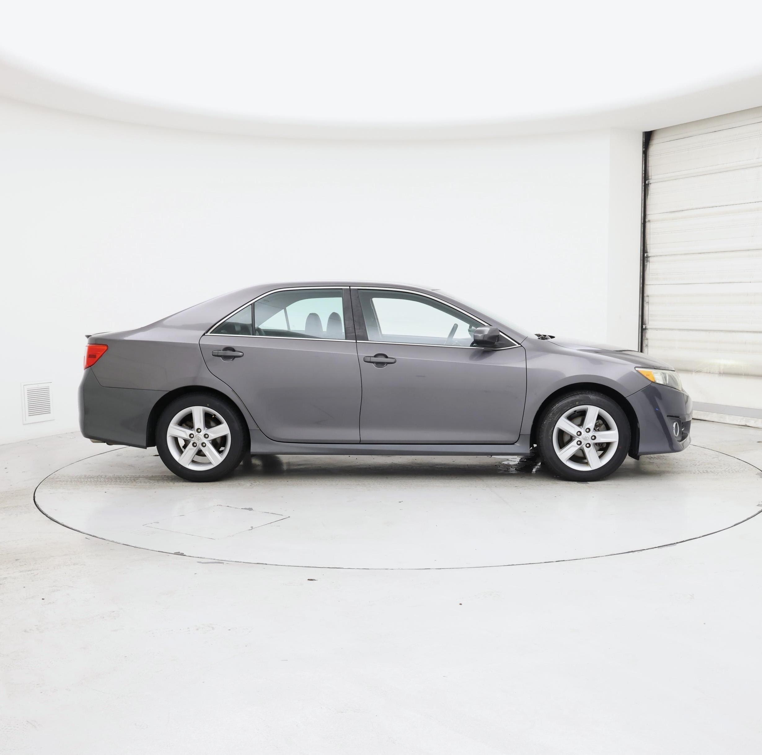 Thumbnail: 2014 Toyota Camry - 7