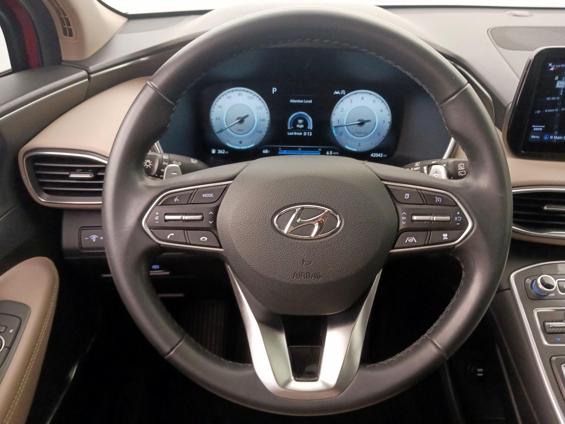 Thumbnail: 2022 Hyundai Santa Fe - 10