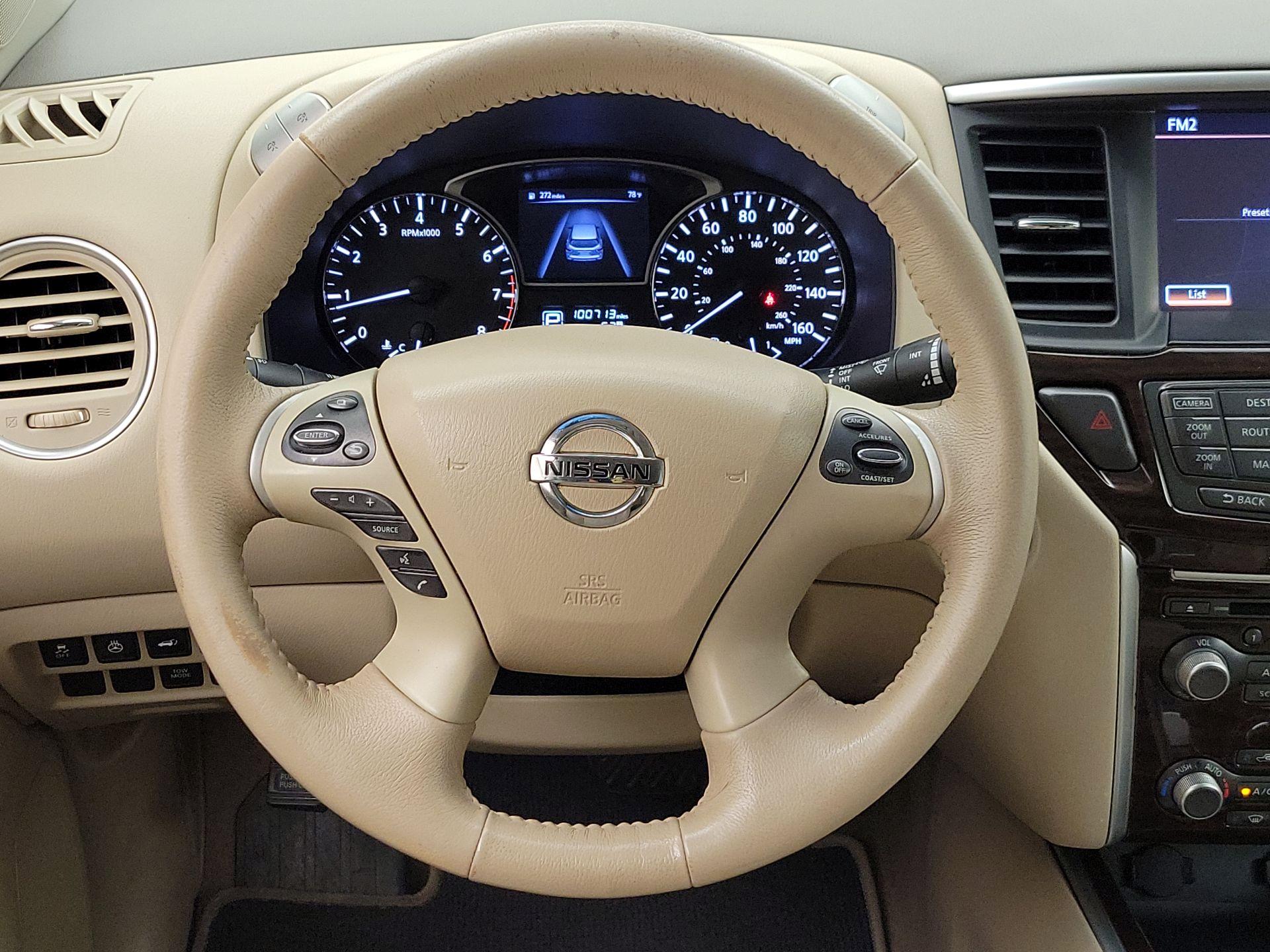 Thumbnail: 2014 Nissan Pathfinder - 10