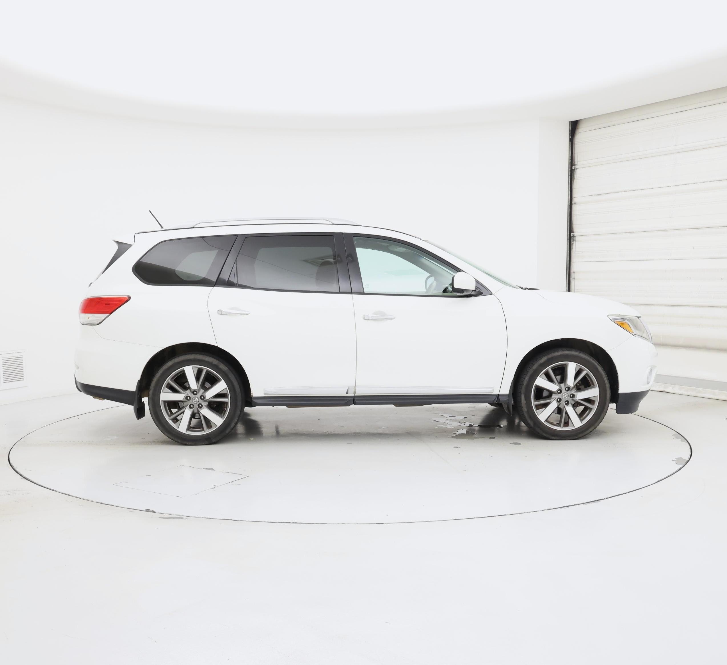Thumbnail: 2014 Nissan Pathfinder - 7