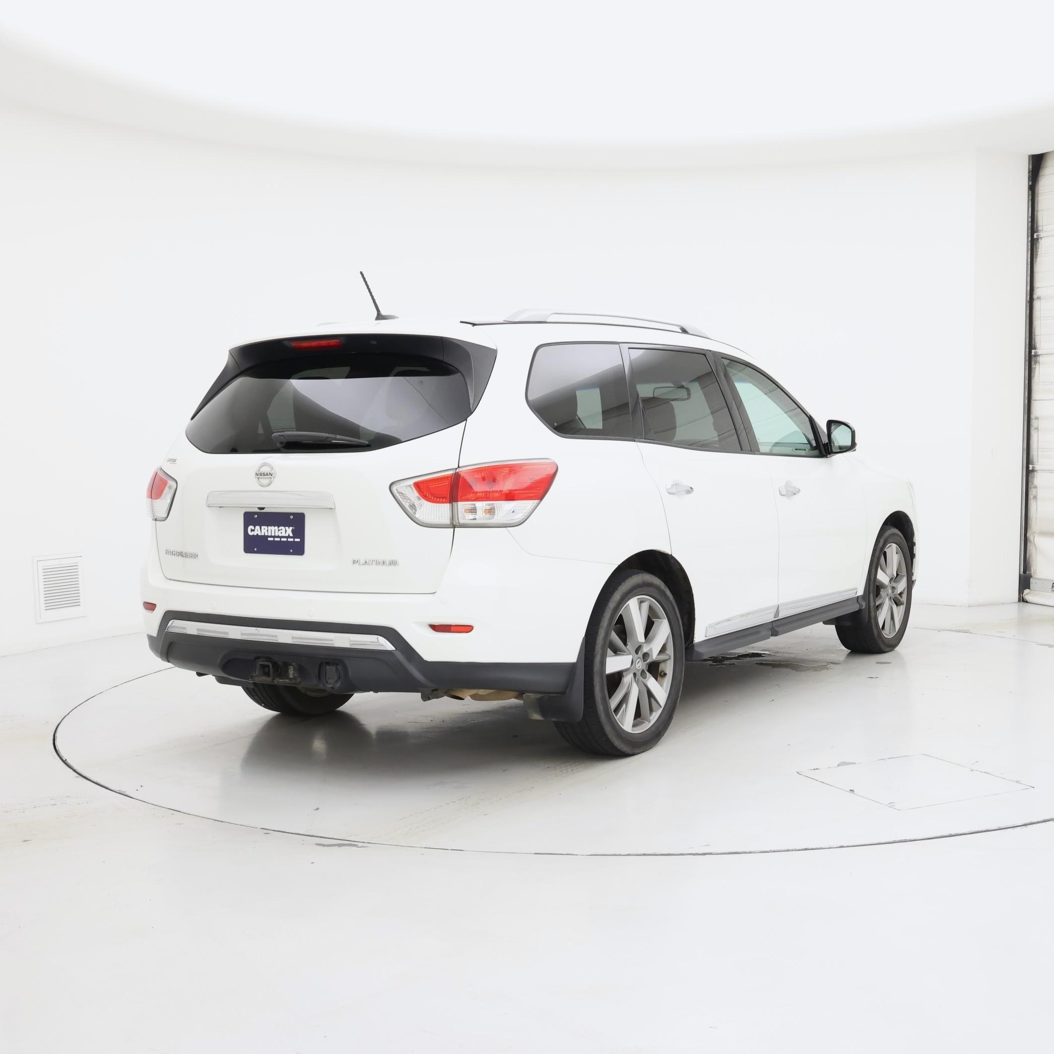Thumbnail: 2014 Nissan Pathfinder - 8