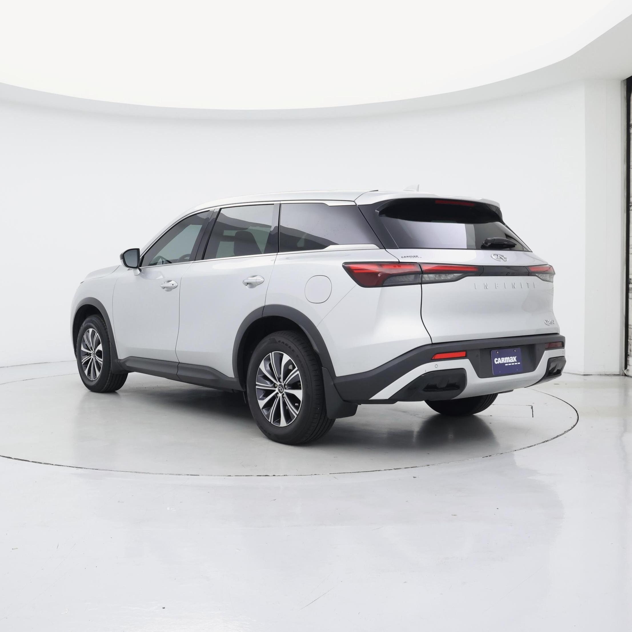 Thumbnail: 2023 INFINITI QX60 - 2
