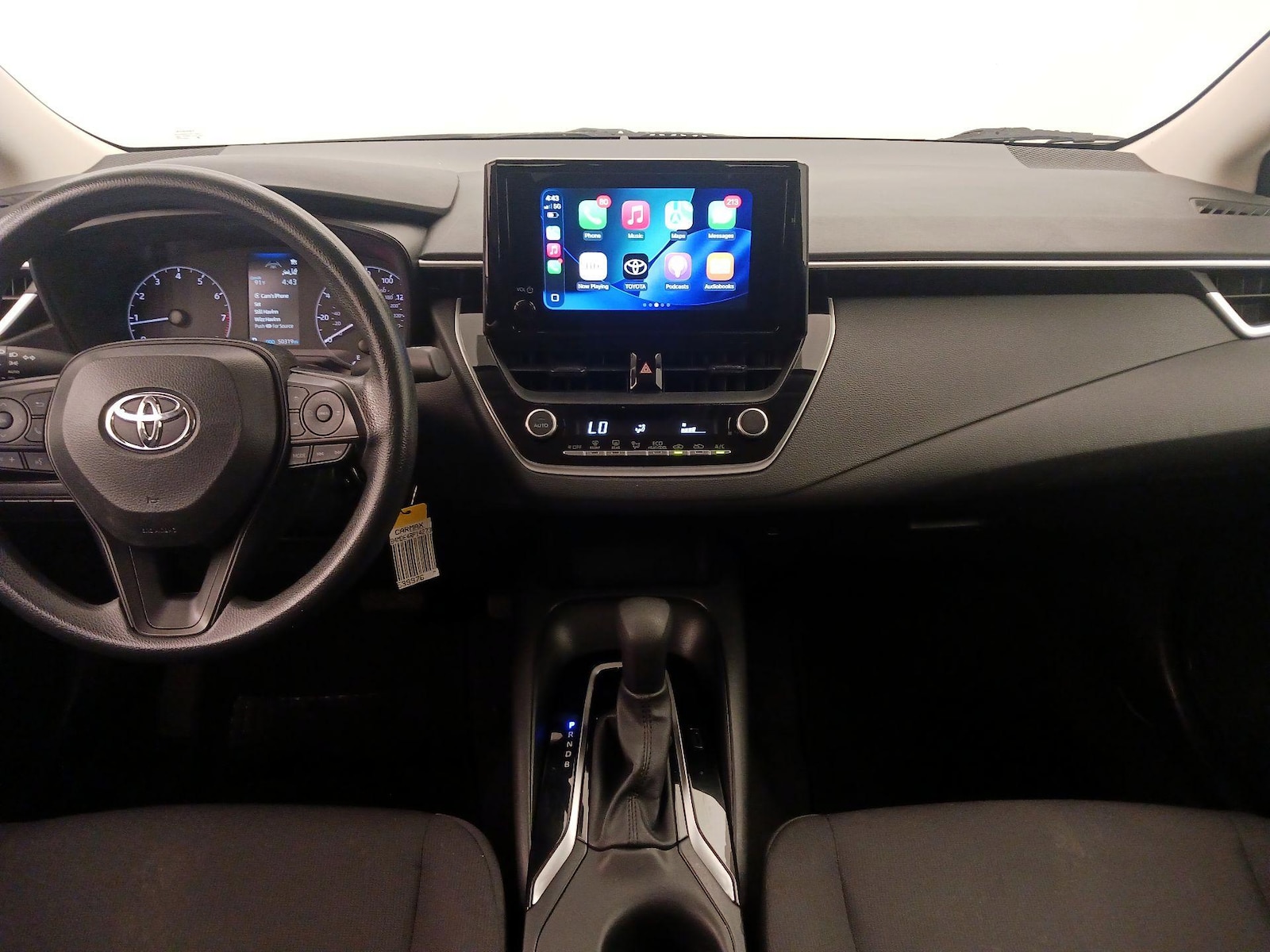 2024 Toyota Corolla LE - Photo 10